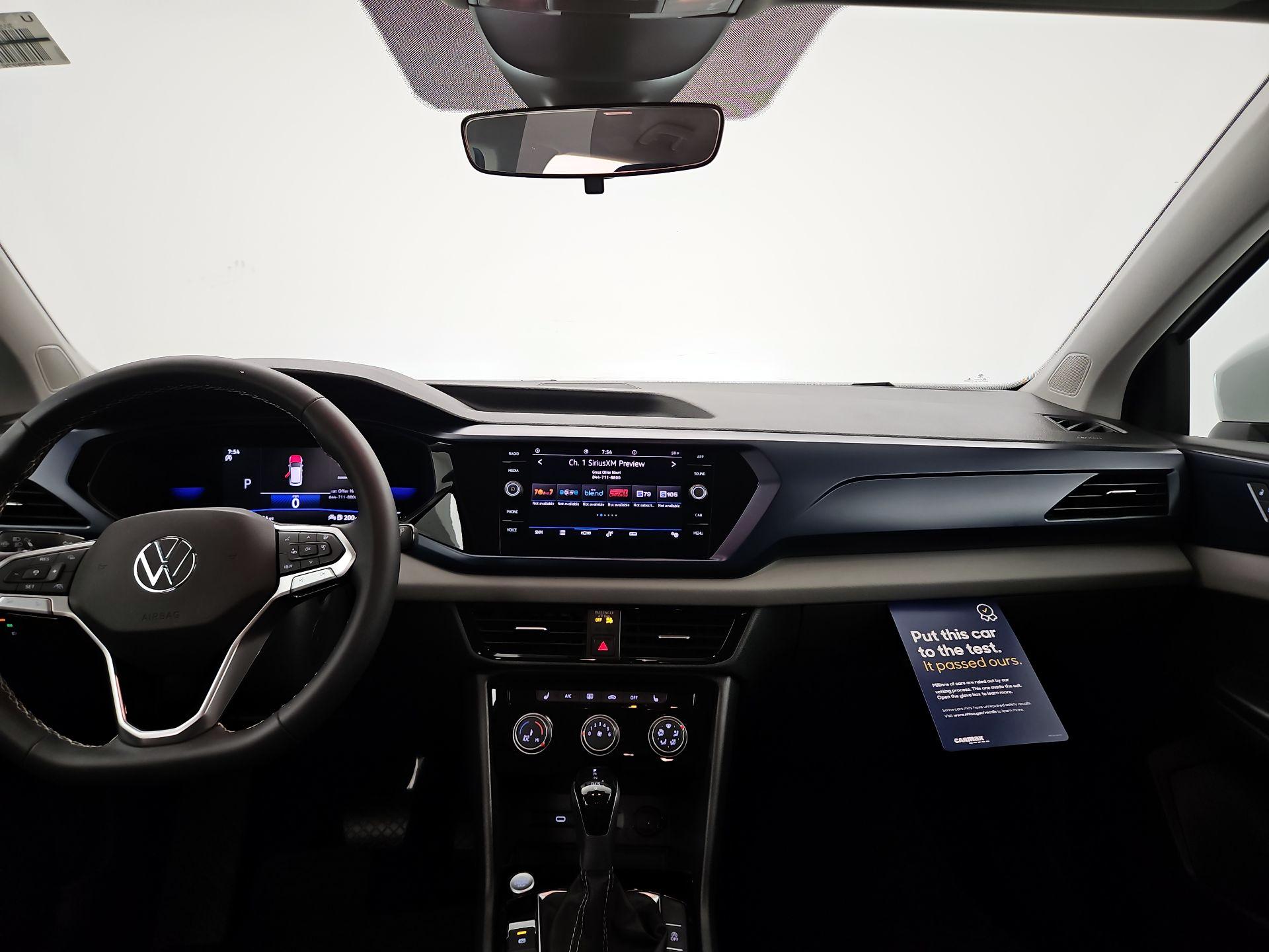 Thumbnail: 2023 Volkswagen Taos - 9