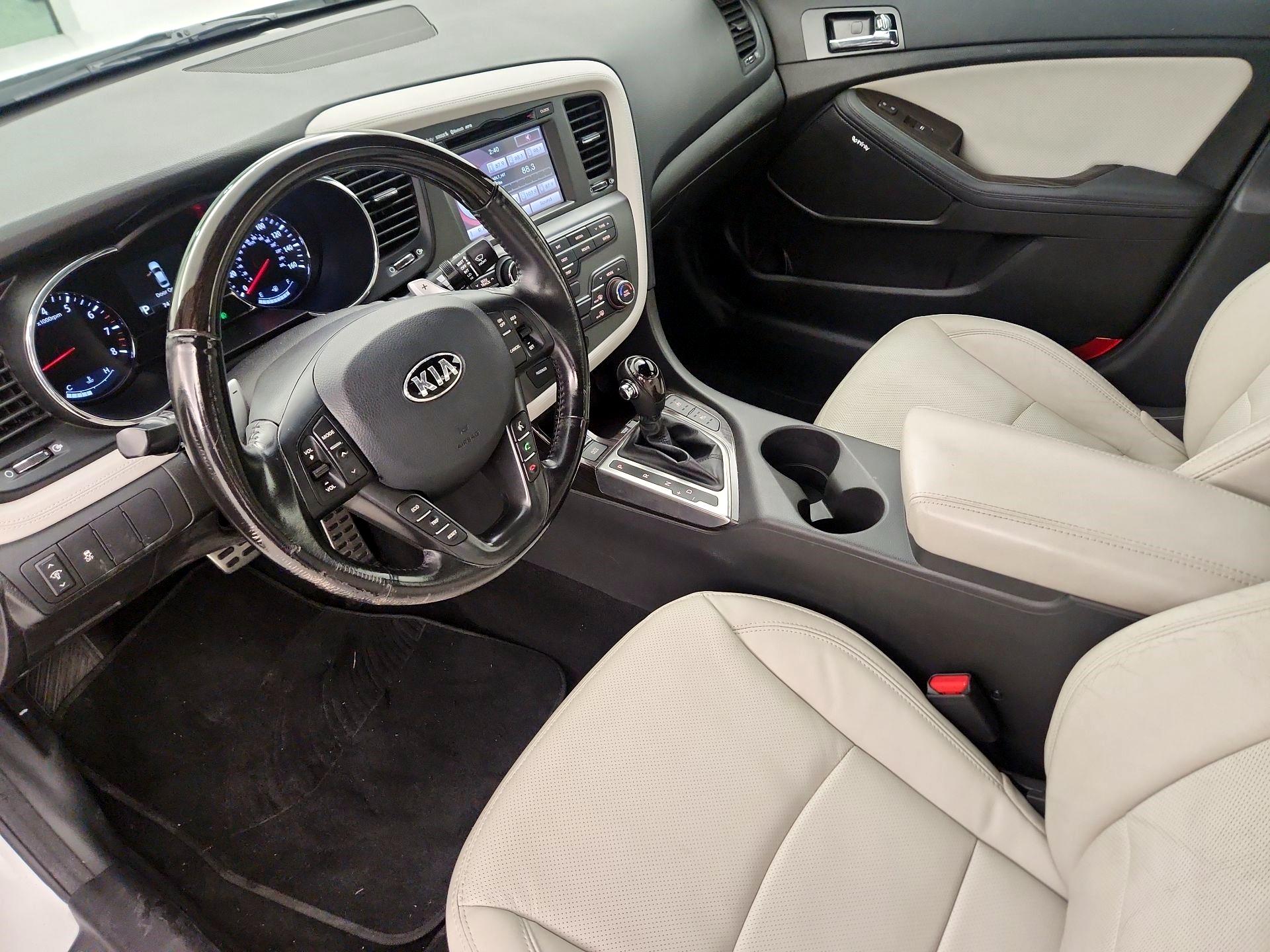 Thumbnail: 2013 Kia Optima - 11