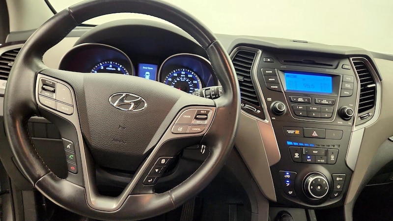 2013 Hyundai Santa Fe GLS 9