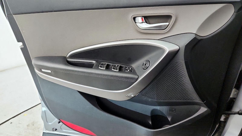 2013 Hyundai Santa Fe GLS 12