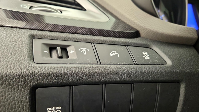 2013 Hyundai Santa Fe GLS 13