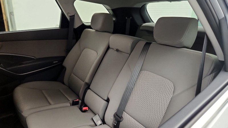2013 Hyundai Santa Fe GLS 18