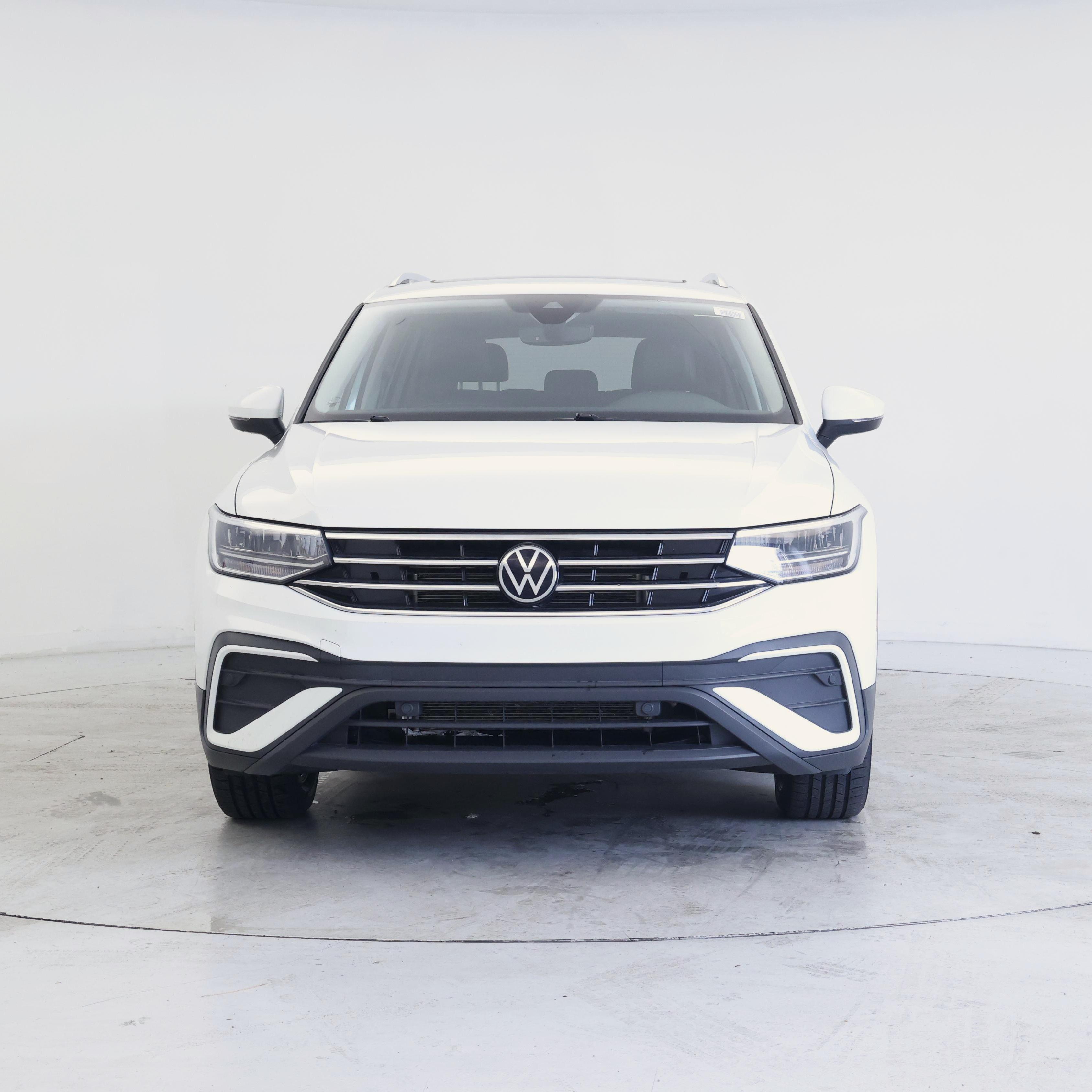 Thumbnail: 2022 Volkswagen Tiguan - 5