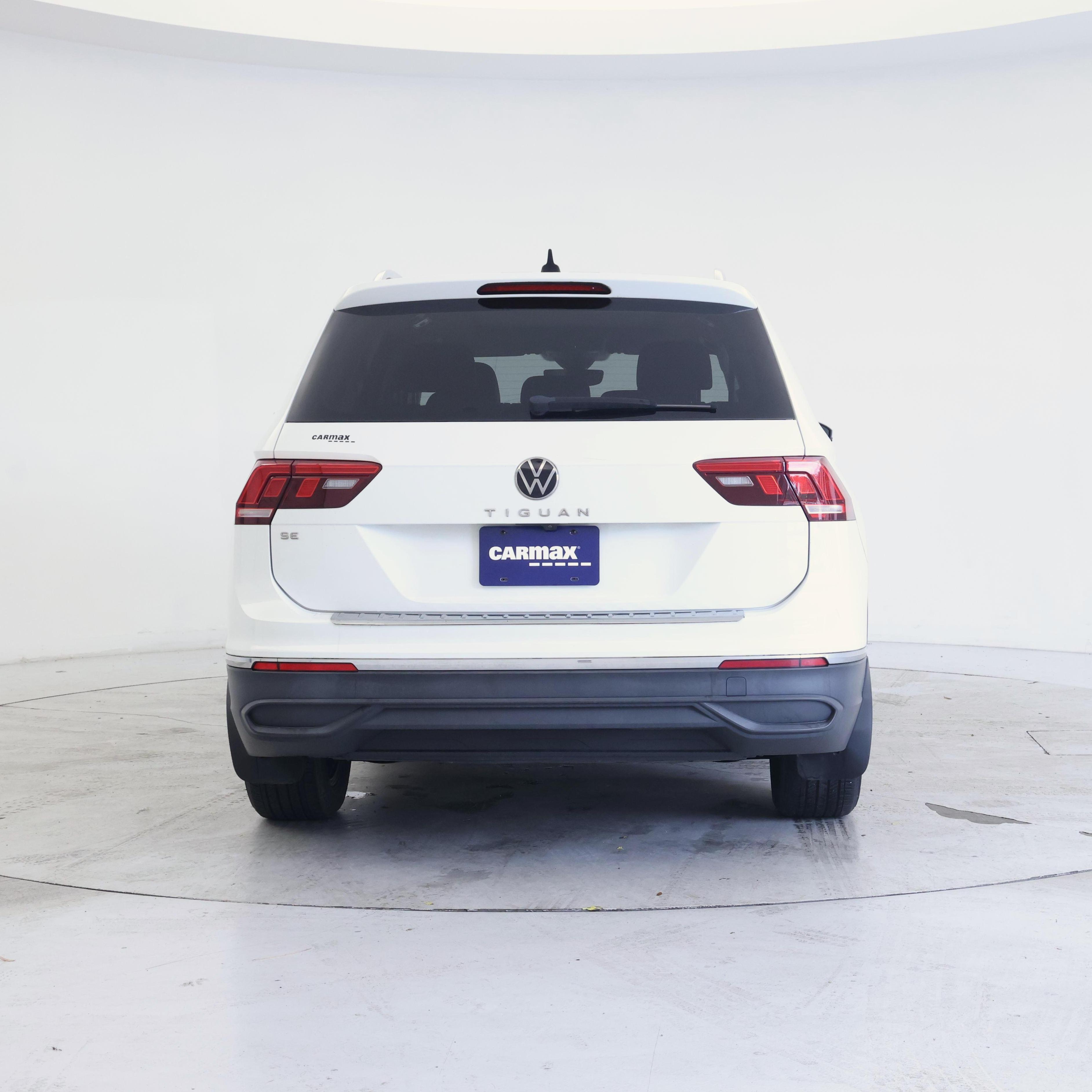 Thumbnail: 2022 Volkswagen Tiguan - 6