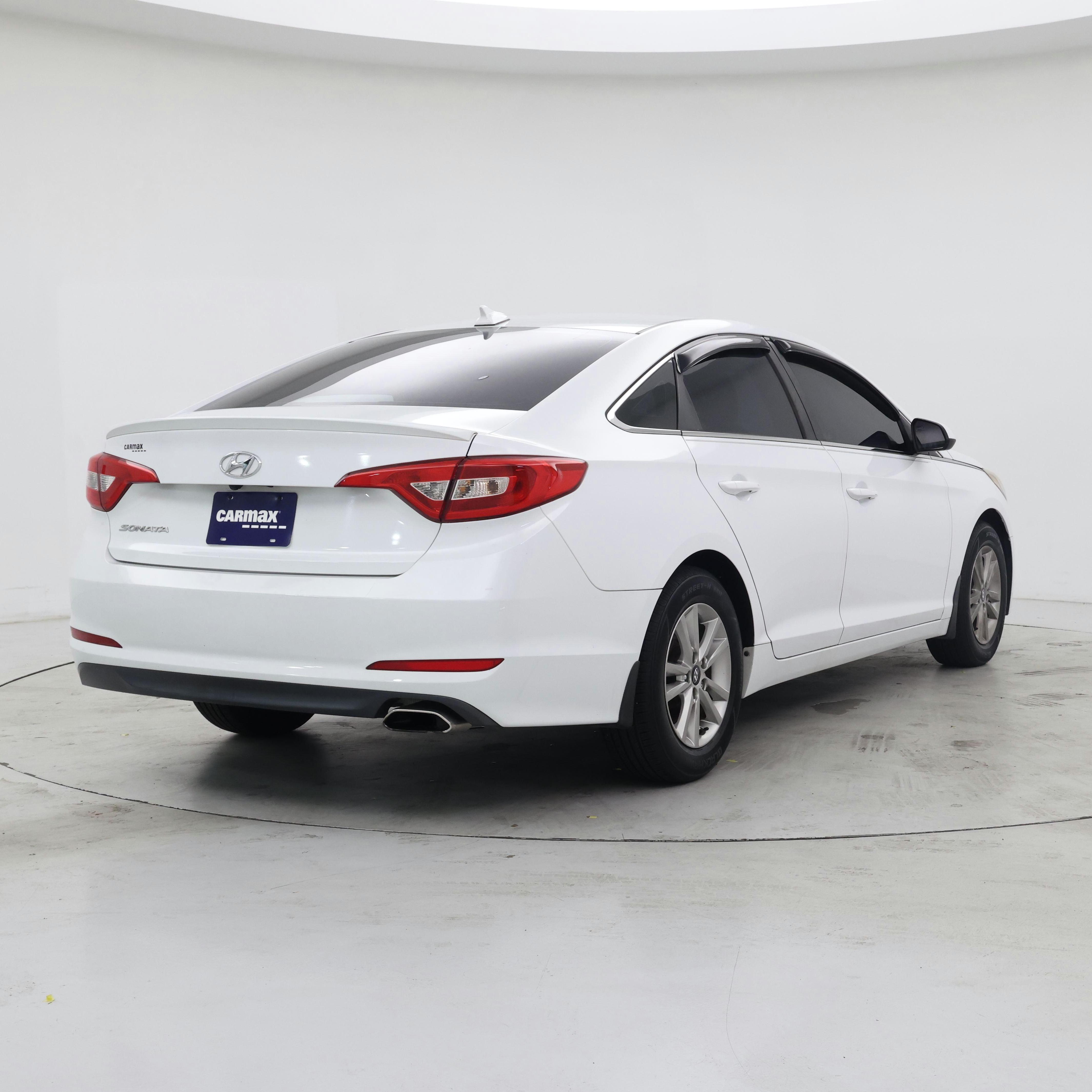 Thumbnail: 2016 Hyundai Sonata - 8