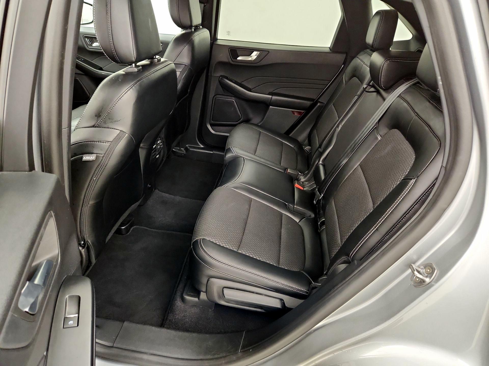 Thumbnail: 2023 Ford Escape - 20