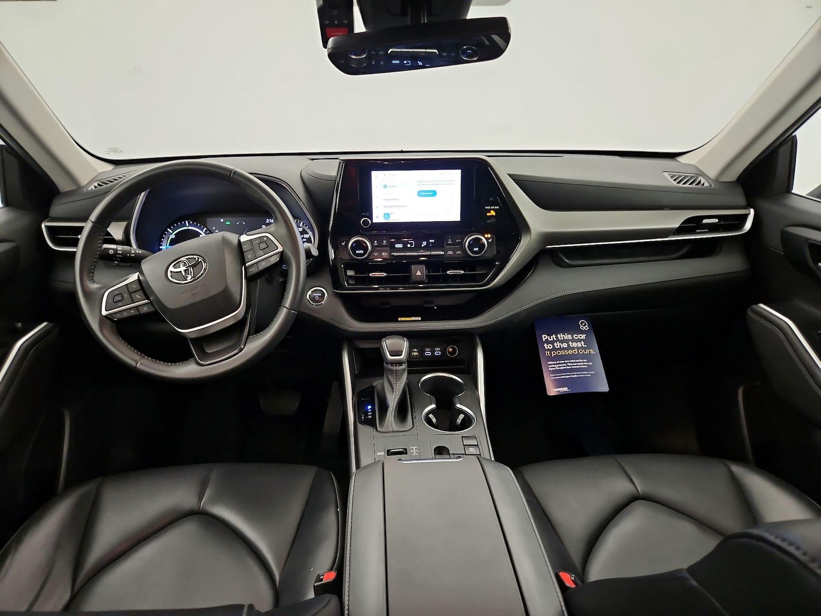 Image 10 of 2023 Toyota Highlander Hybrid XLE
