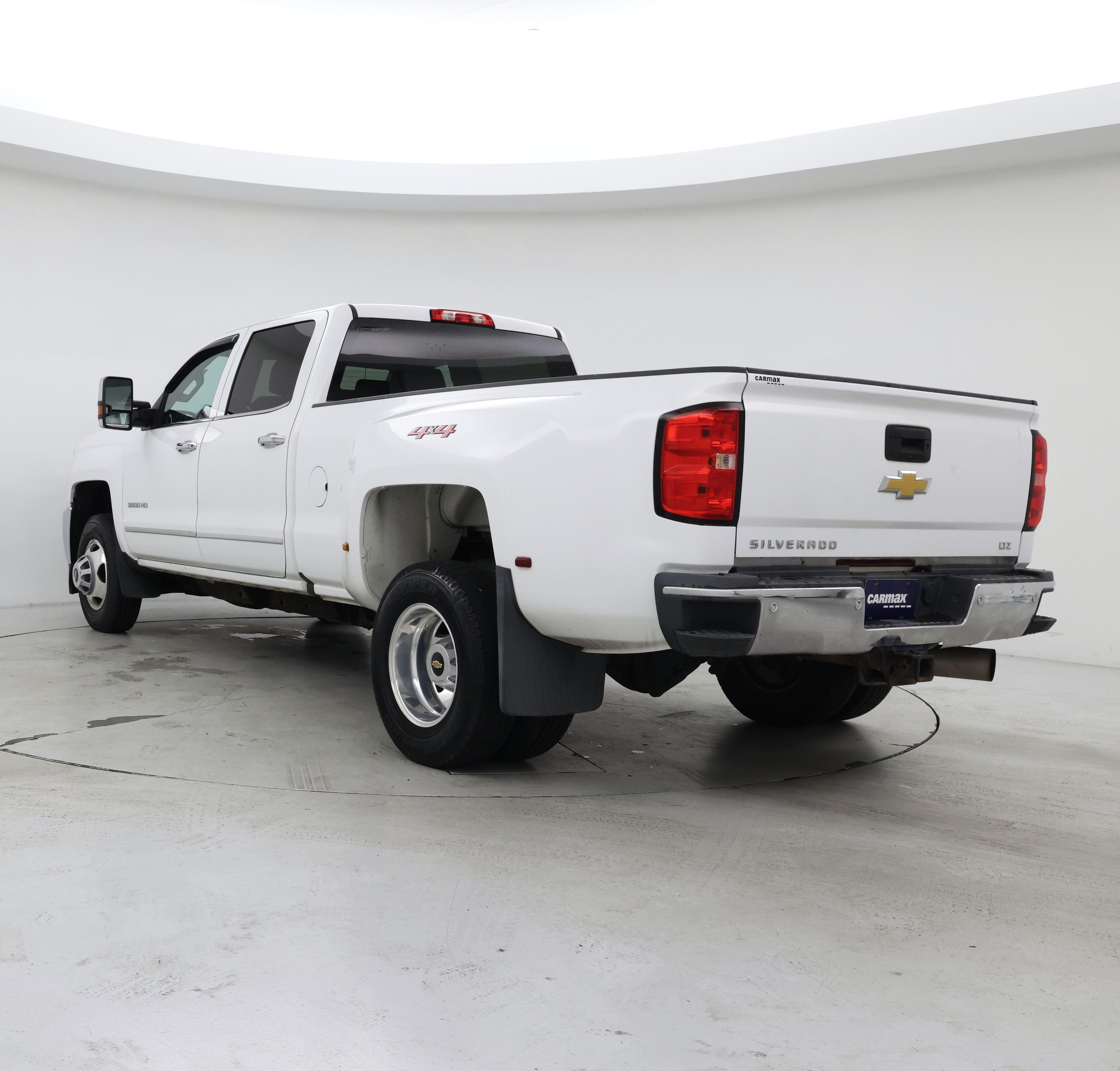 Thumbnail: 2018 Chevrolet Silverado 3500 - 2