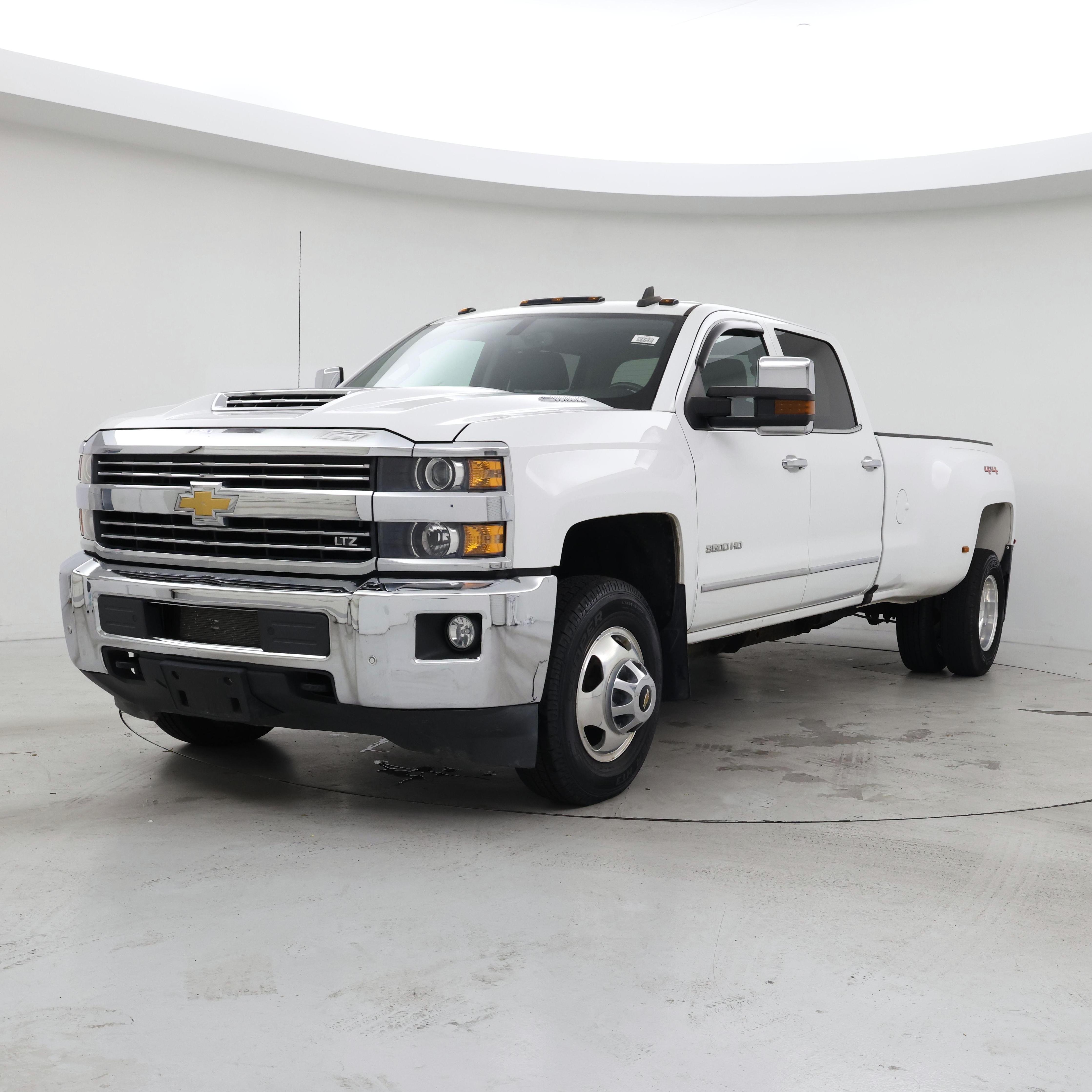 Thumbnail: 2018 Chevrolet Silverado 3500 - 4