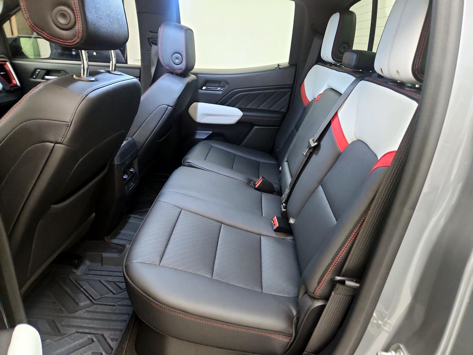 Thumbnail: 2024 GMC Canyon - 20