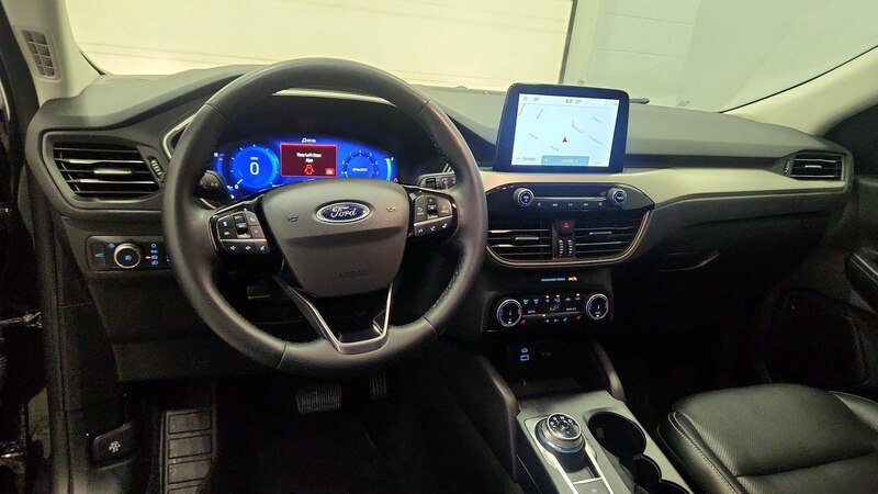 2022 Ford Escape SEL 9
