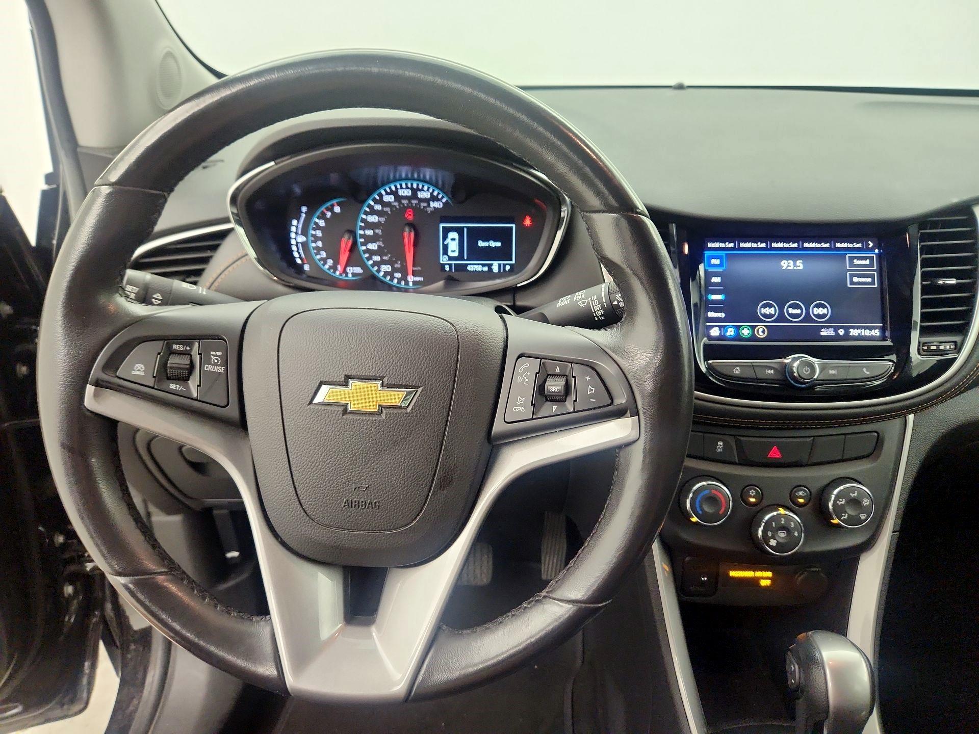 Thumbnail: 2021 Chevrolet Trax - 9