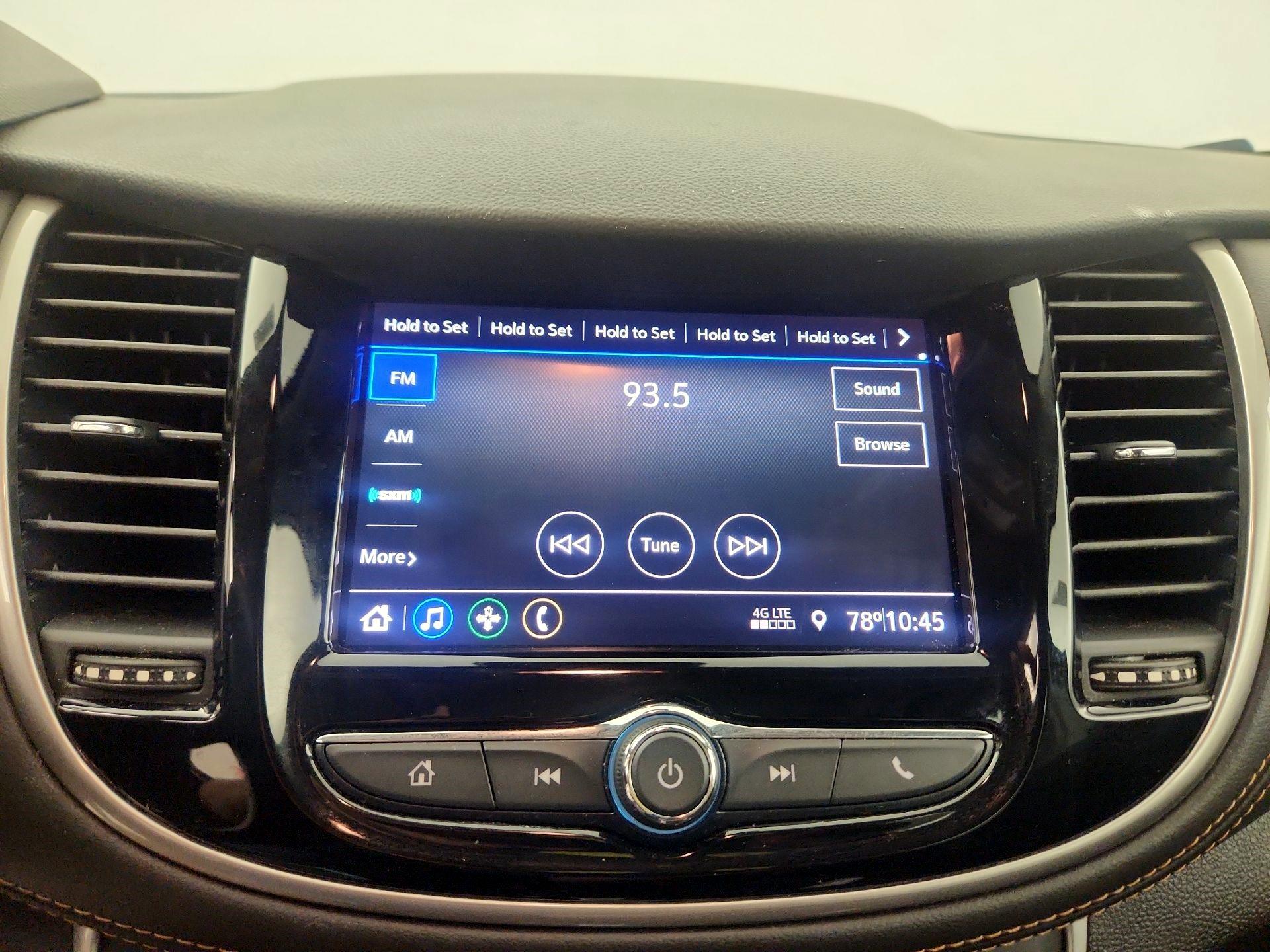Thumbnail: 2021 Chevrolet Trax - 15