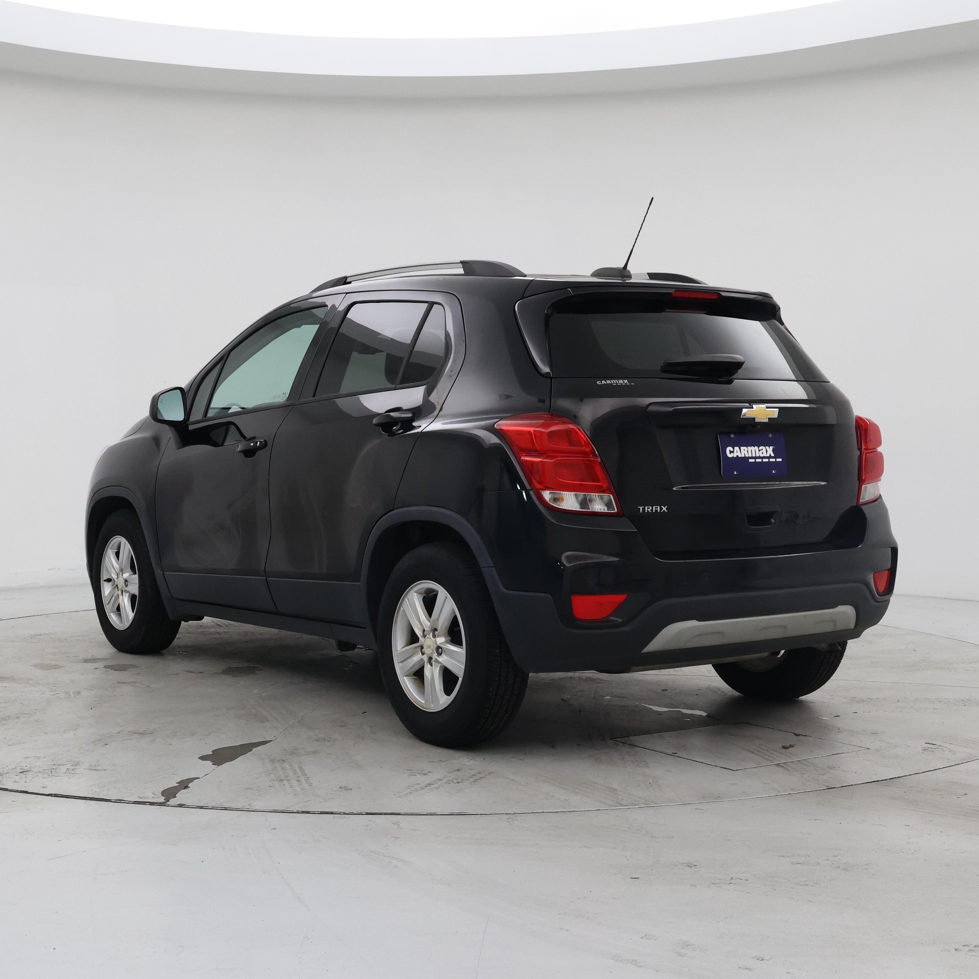 Thumbnail: 2021 Chevrolet Trax - 2