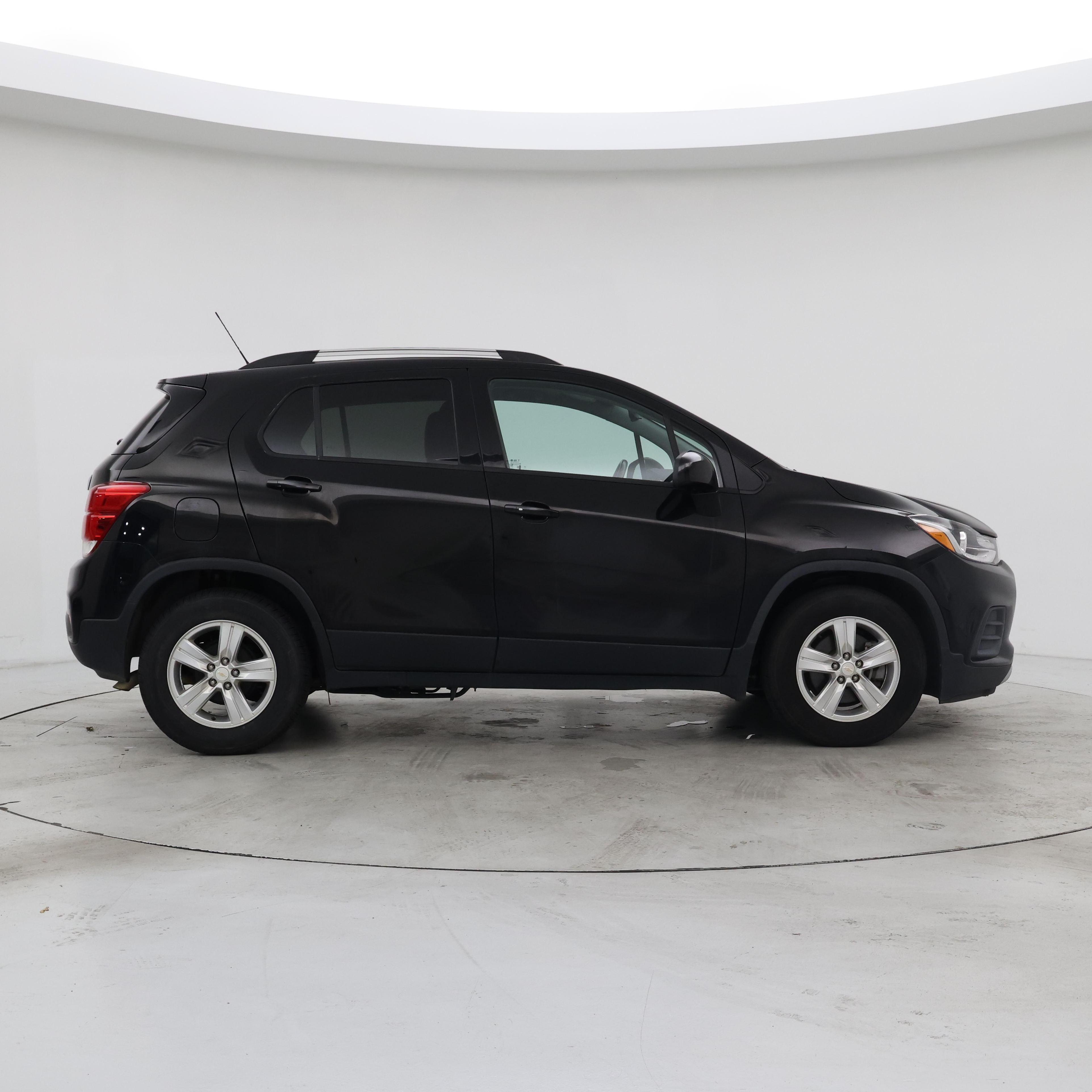 Thumbnail: 2021 Chevrolet Trax - 7