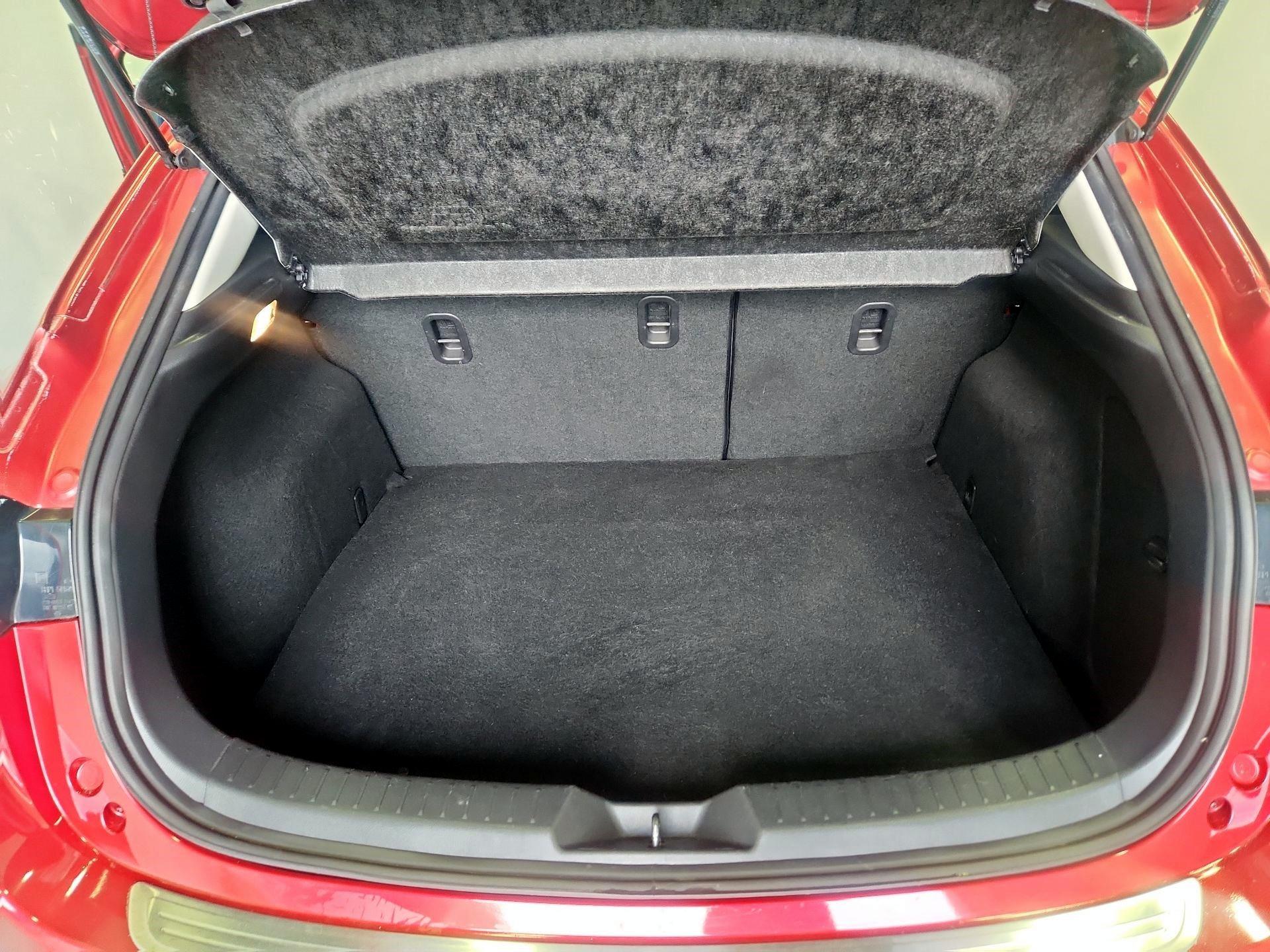 Thumbnail: 2014 Mazda Mazda3 - 20