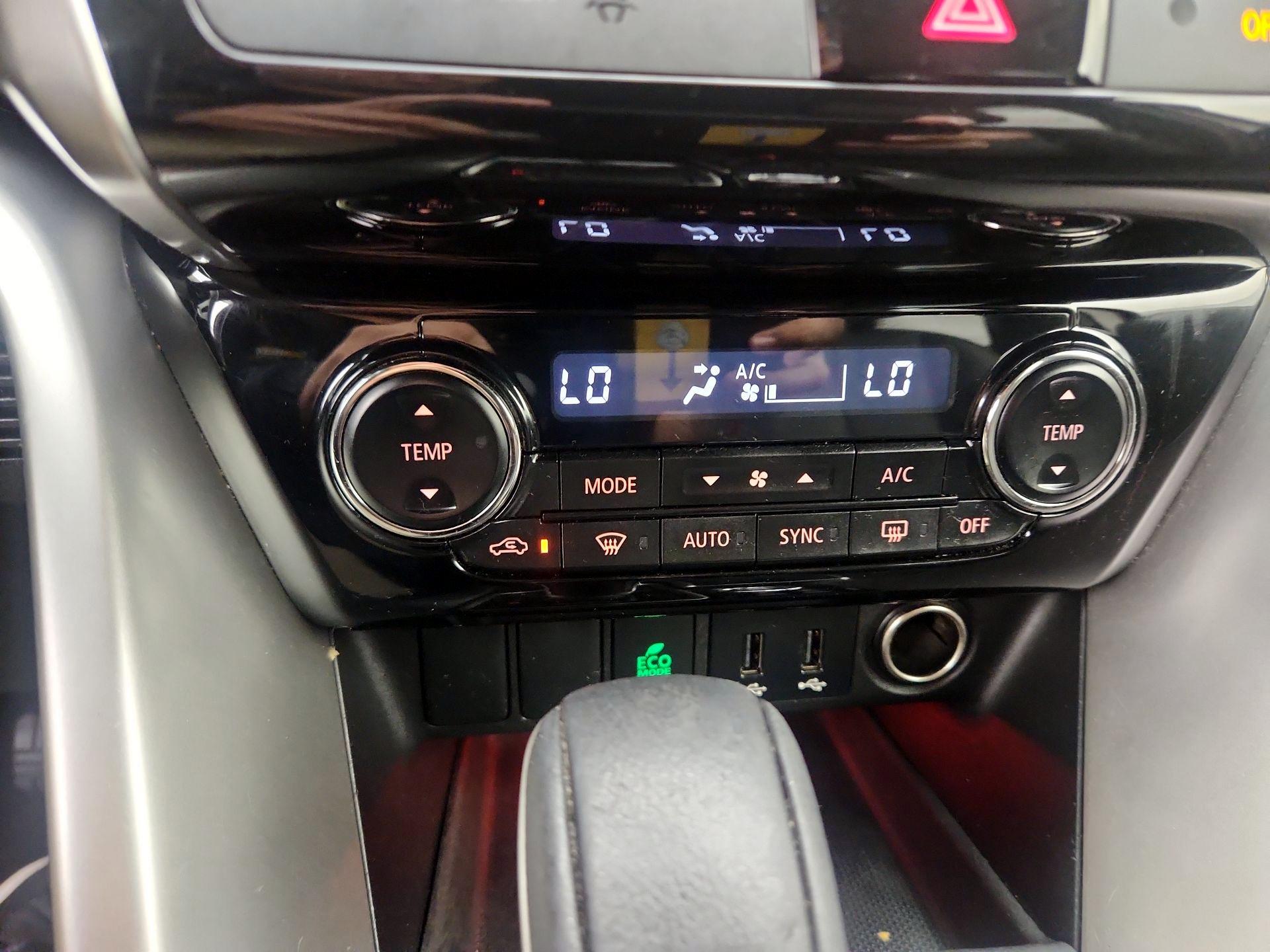 Thumbnail: 2018 Mitsubishi Eclipse Cross - 16