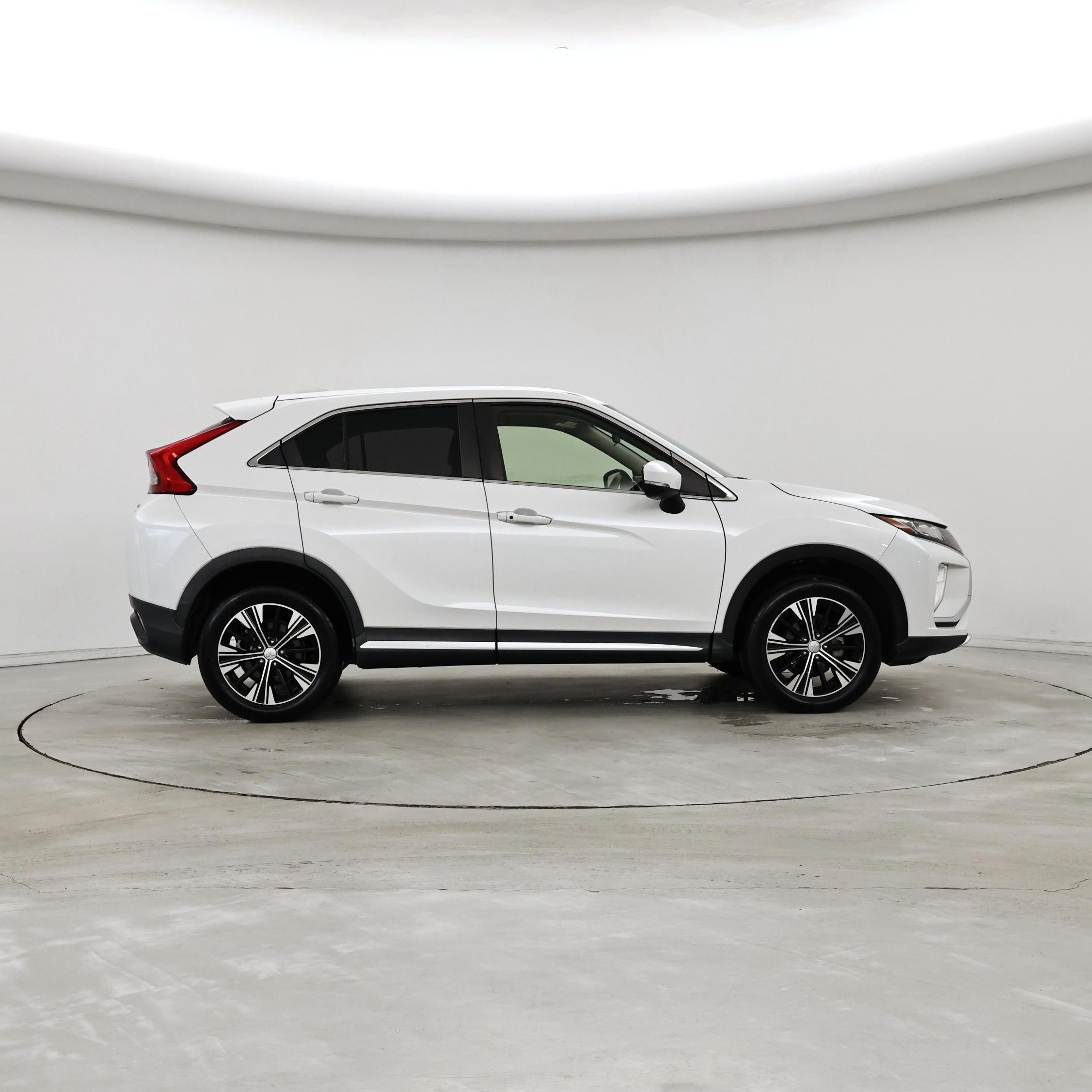 Thumbnail: 2018 Mitsubishi Eclipse Cross - 7