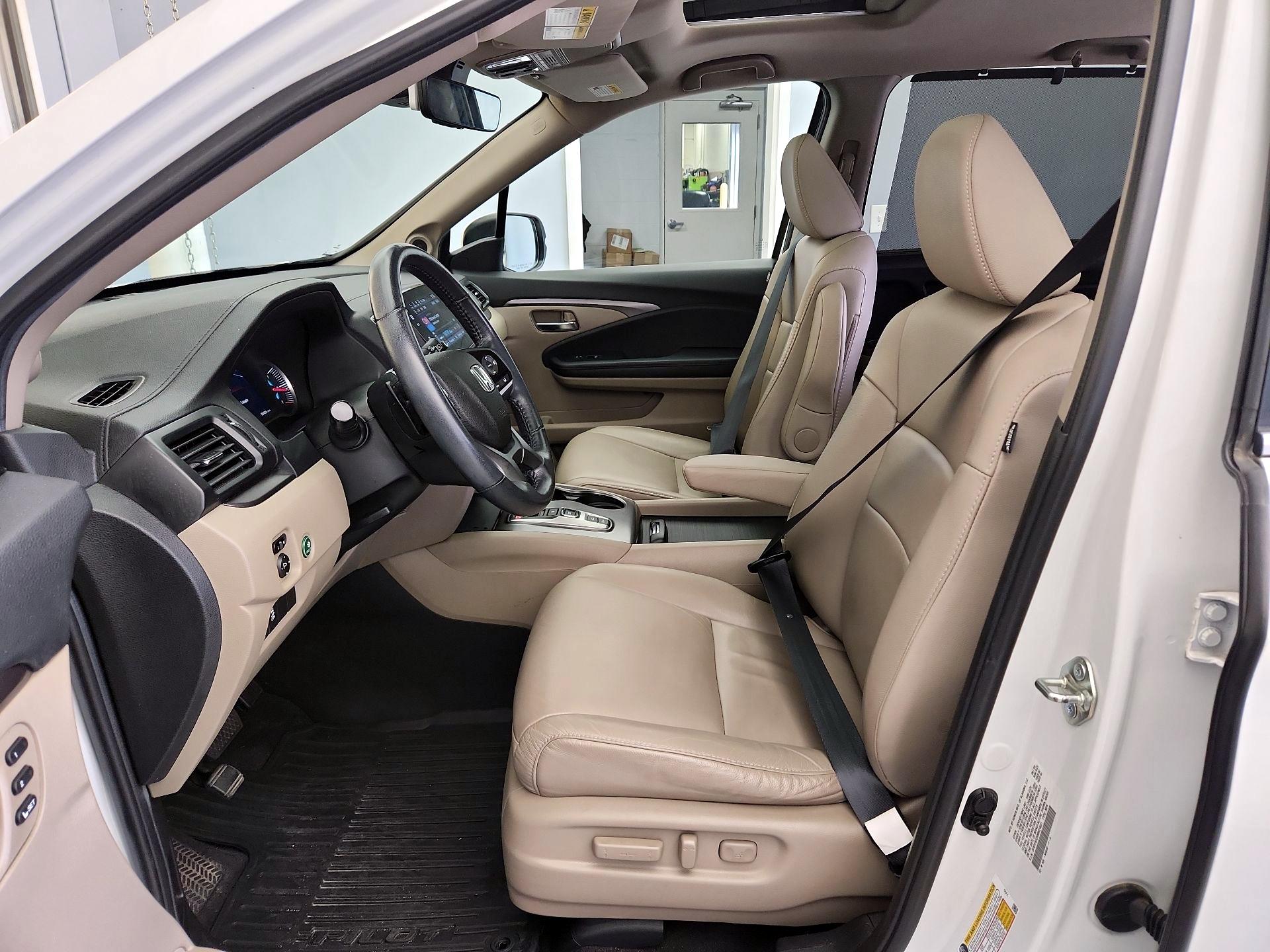 Thumbnail: 2021 Honda Pilot - 11