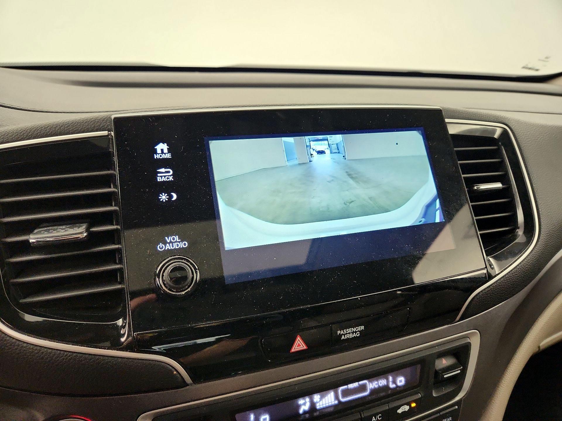 Thumbnail: 2021 Honda Pilot - 14