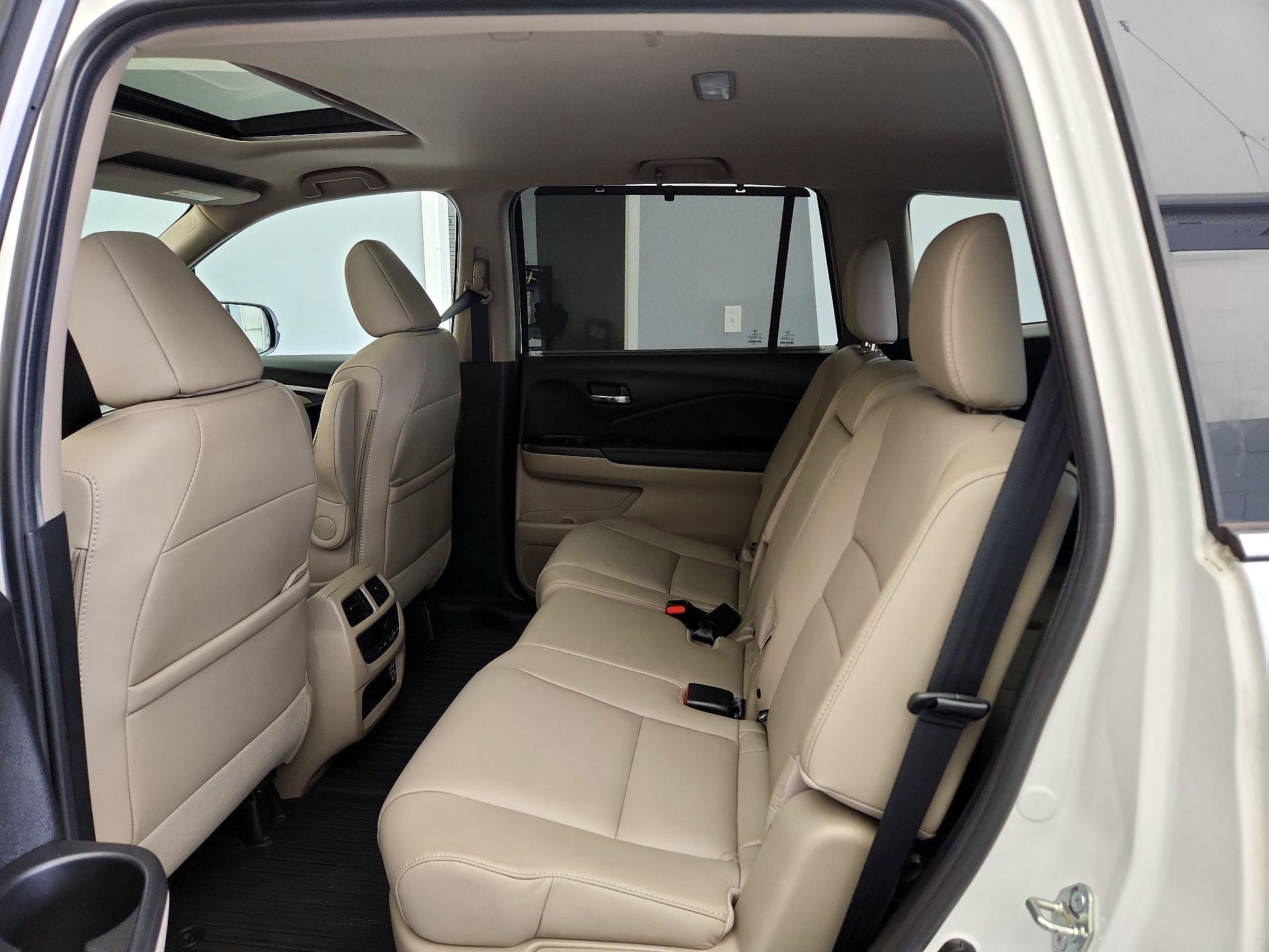 Thumbnail: 2021 Honda Pilot - 20