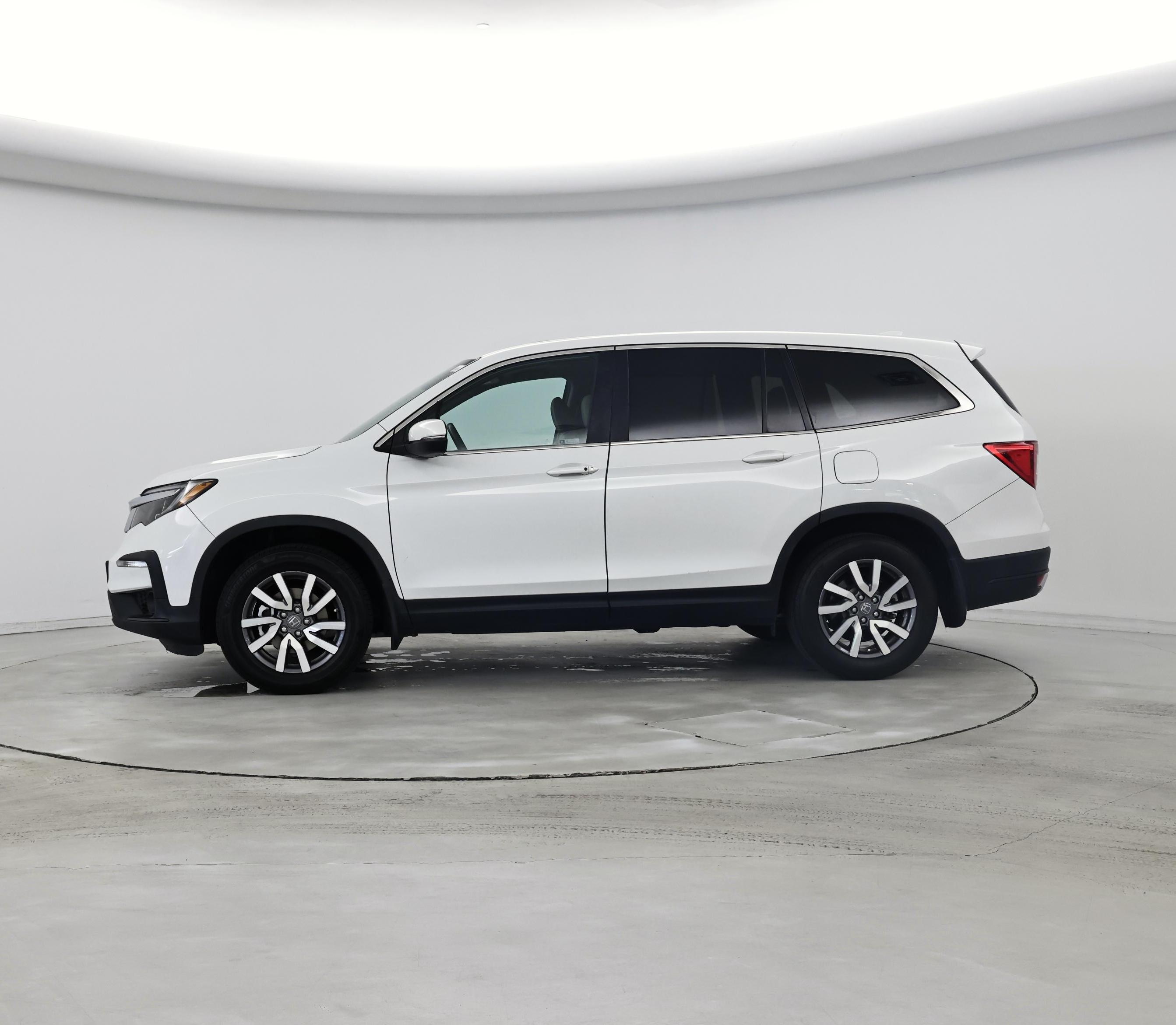 Thumbnail: 2021 Honda Pilot - 3