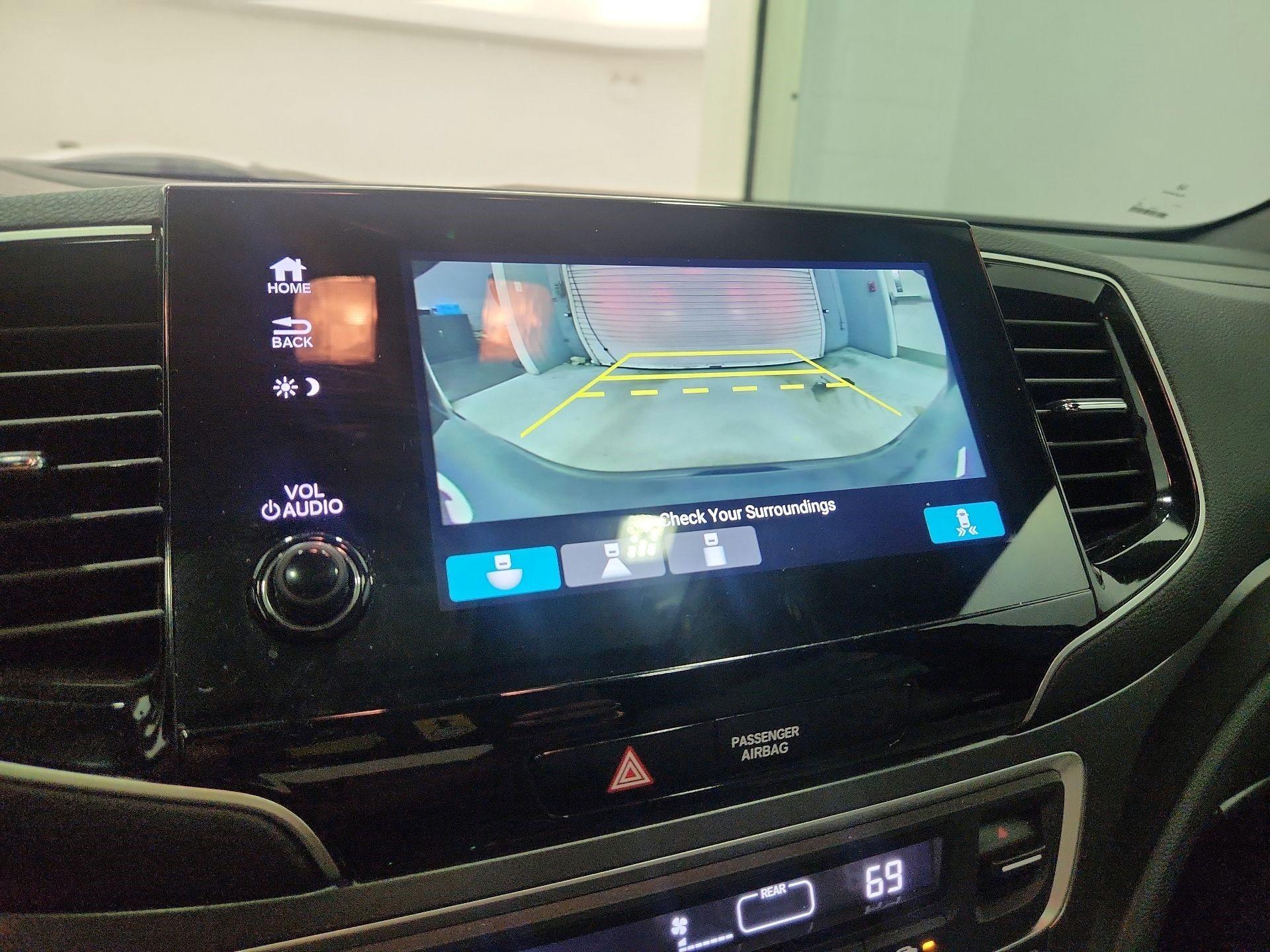 Thumbnail: 2021 Honda Passport - 14