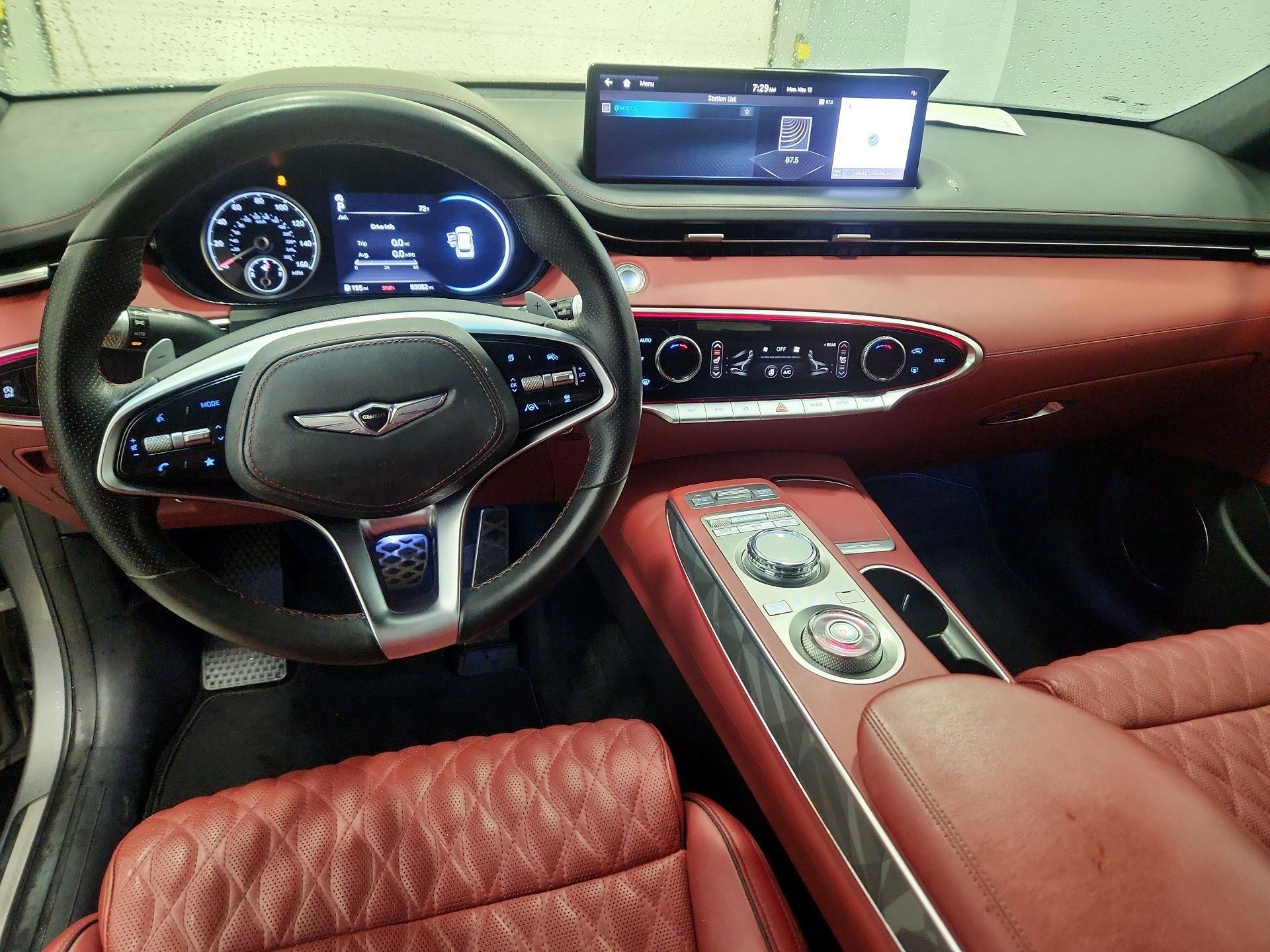 Thumbnail: 2022 Genesis GV70 - 9