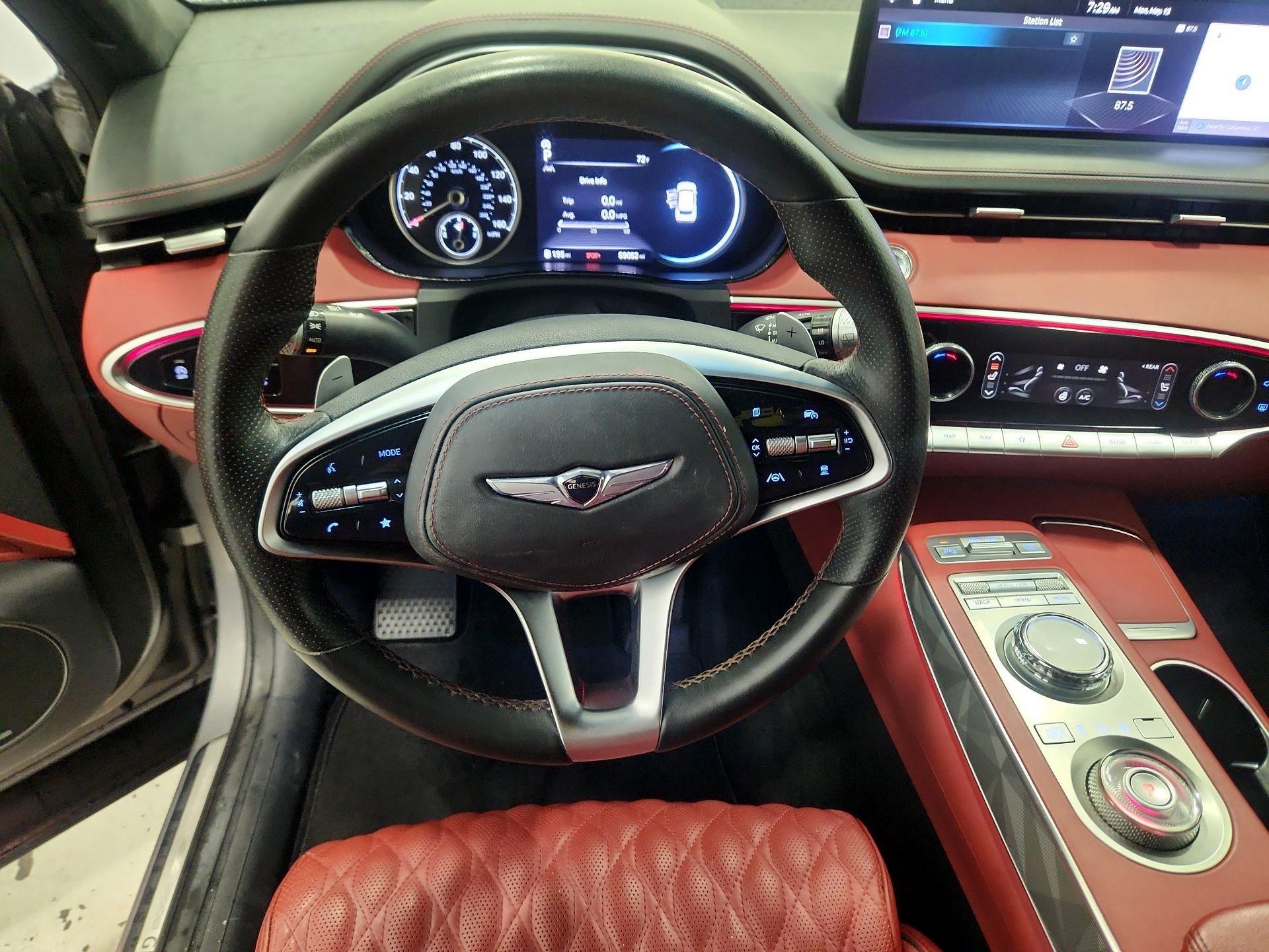 Thumbnail: 2022 Genesis GV70 - 10