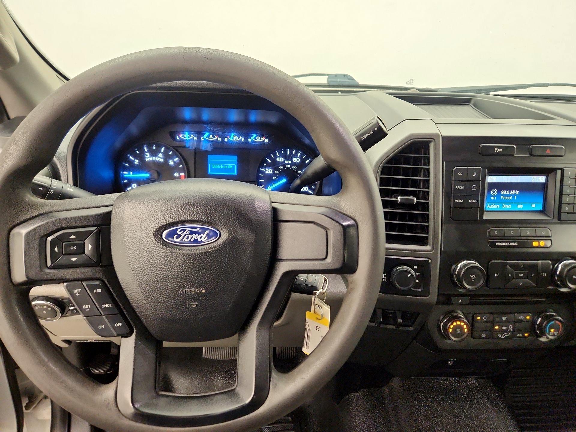 Thumbnail: 2017 Ford F-250 - 9