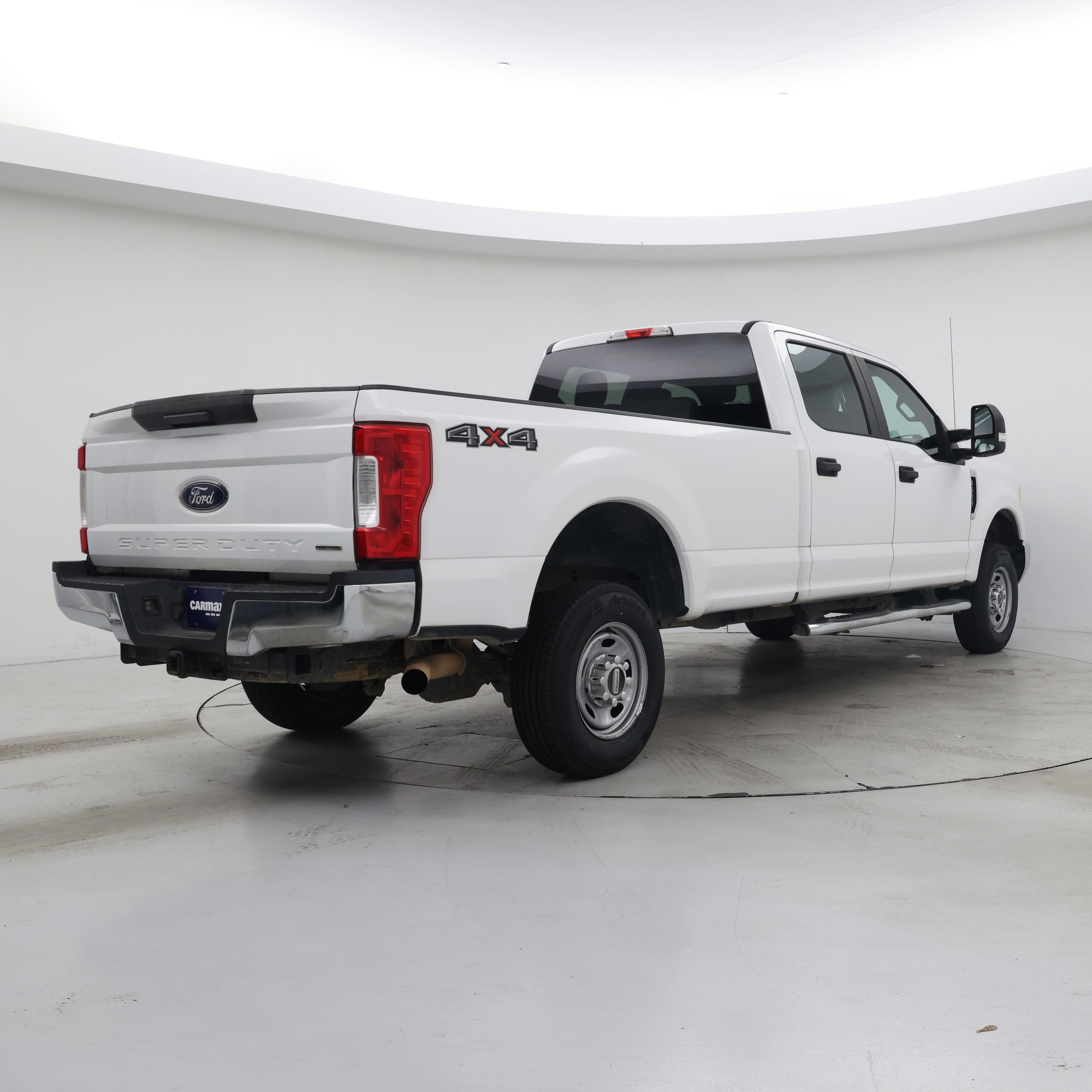 Thumbnail: 2017 Ford F-250 - 8
