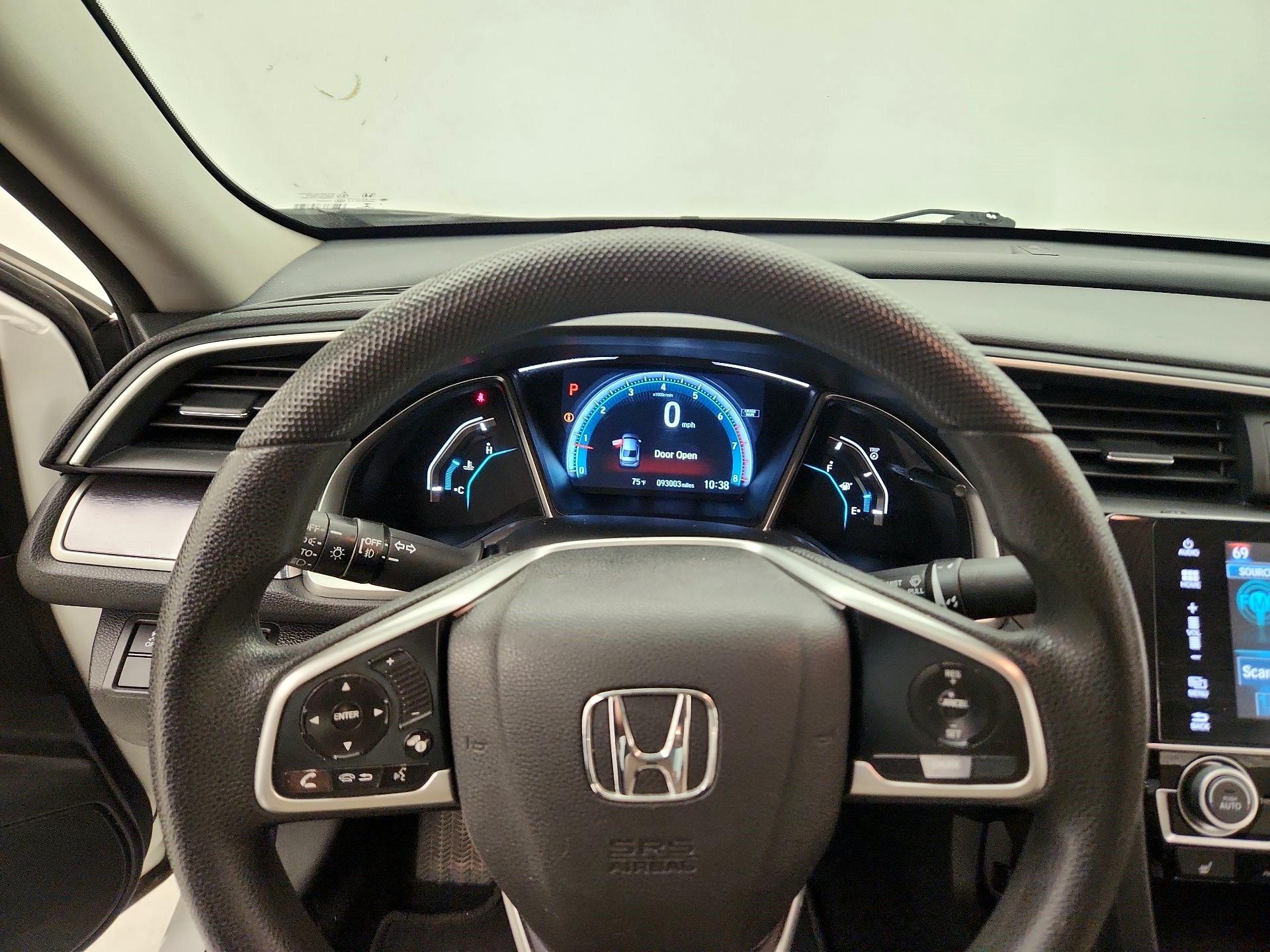 Thumbnail: 2016 Honda Civic - 10