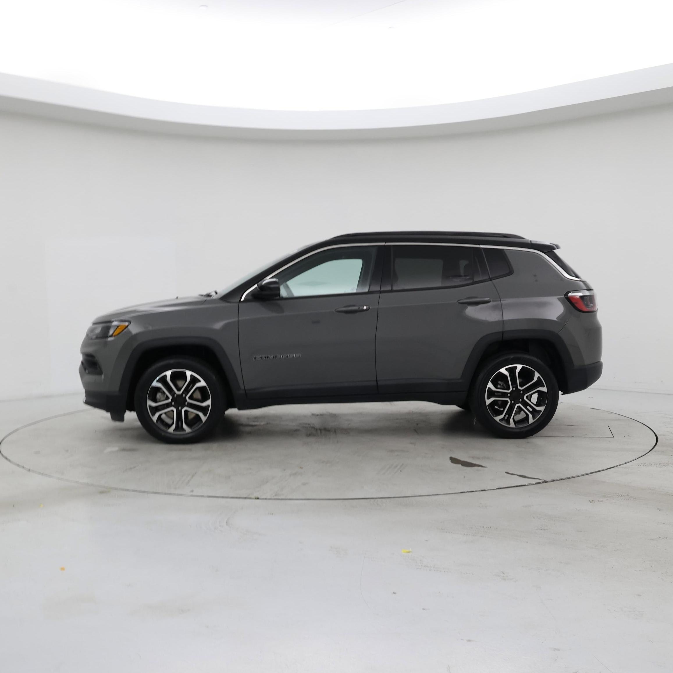 Thumbnail: 2023 Jeep Compass - 3