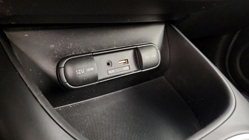 2015 Kia Soul  17