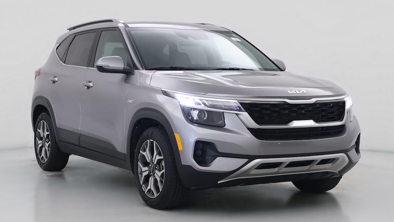 2022 Kia Seltos EX Hero Image