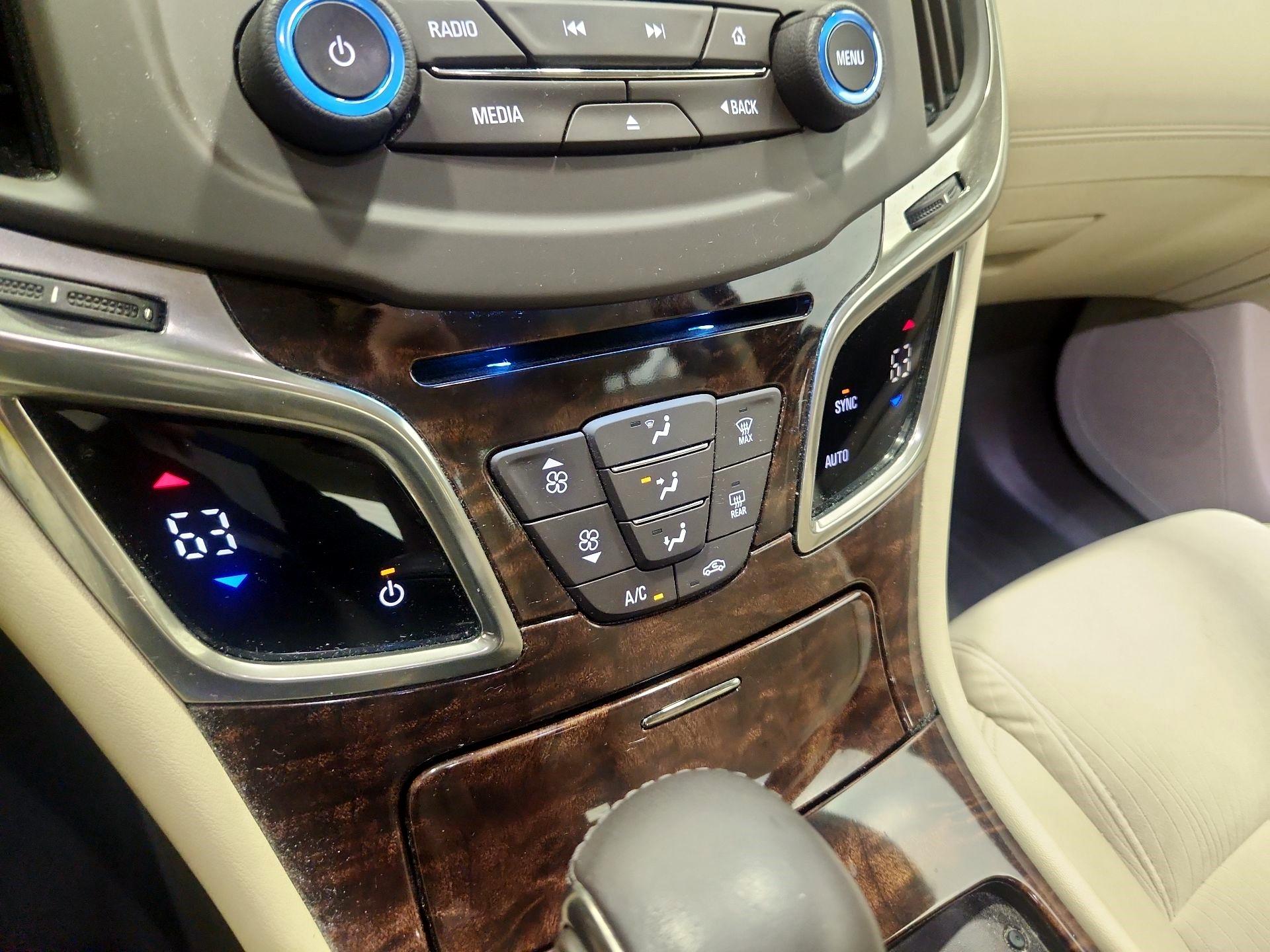 Thumbnail: 2014 Buick LaCrosse - 16