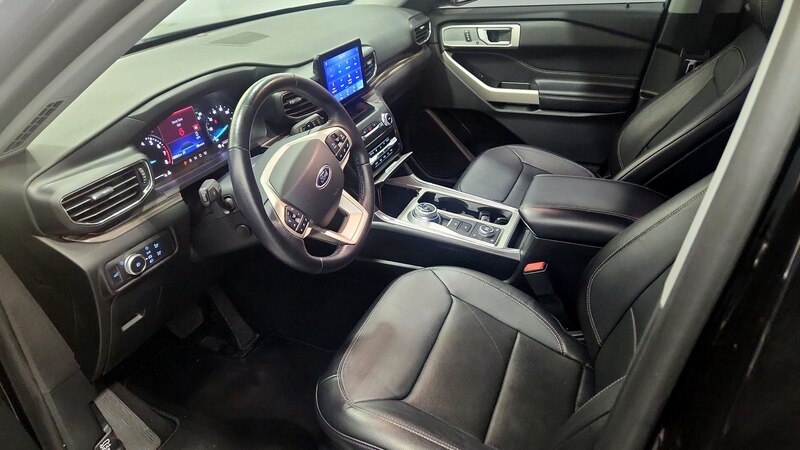 2020 Ford Explorer Limited 11