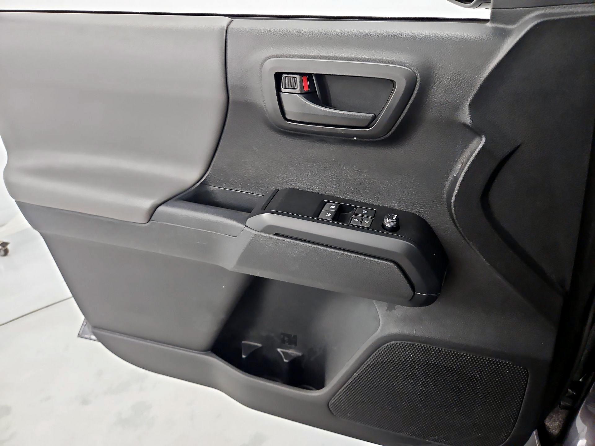 Thumbnail: 2023 Toyota Tacoma - 12