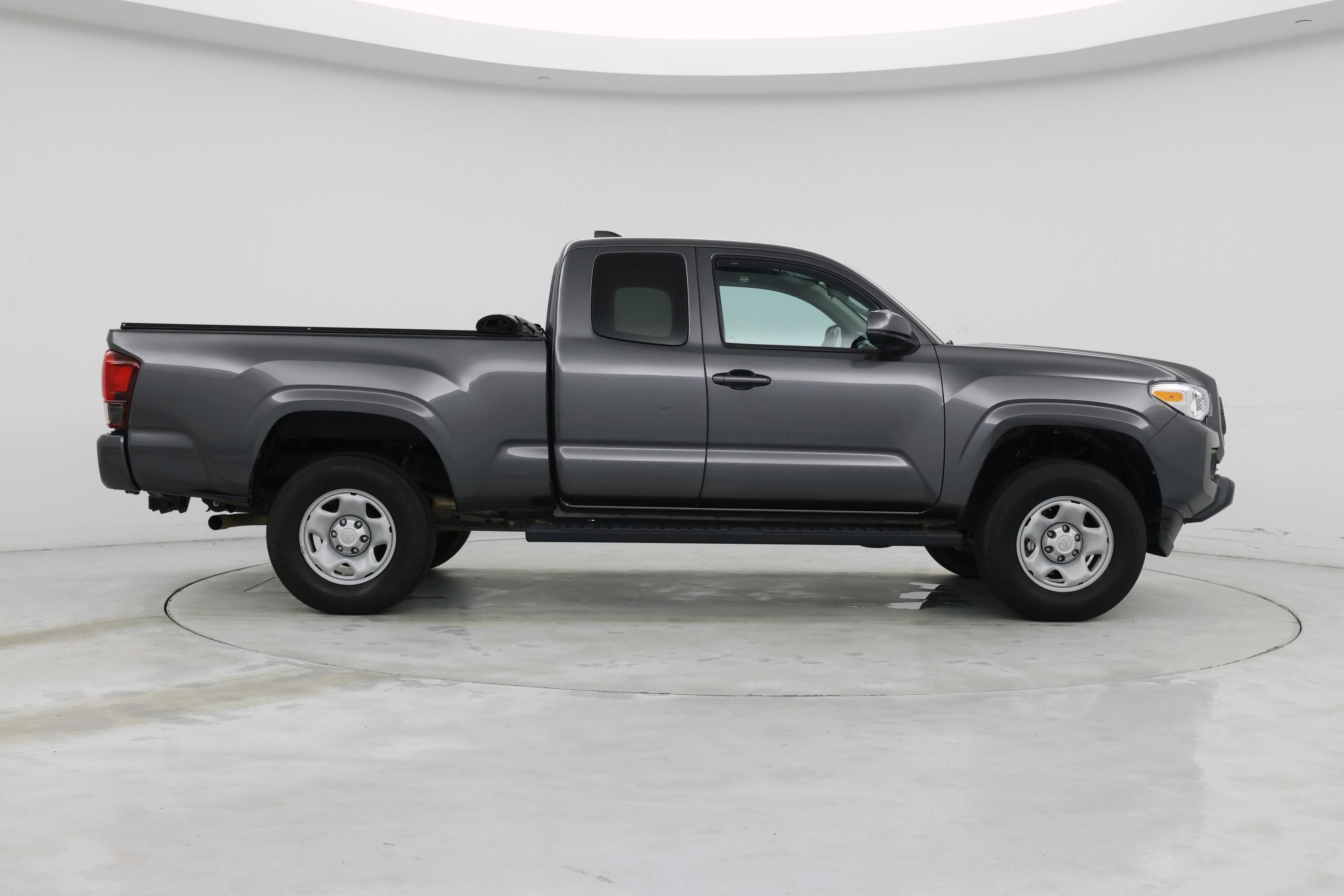 Thumbnail: 2023 Toyota Tacoma - 7