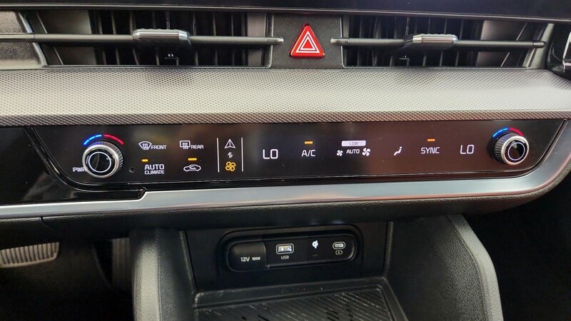 2023 Kia Sportage SX Prestige 16