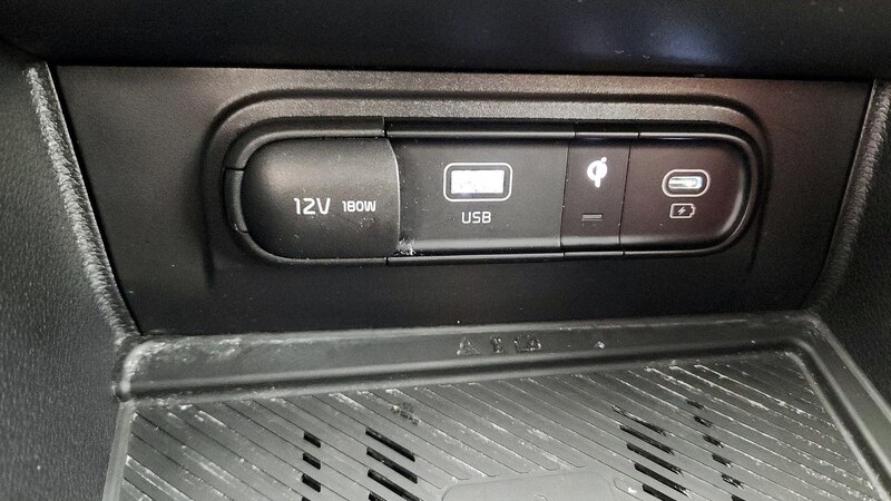 2023 Kia Sportage SX Prestige 18