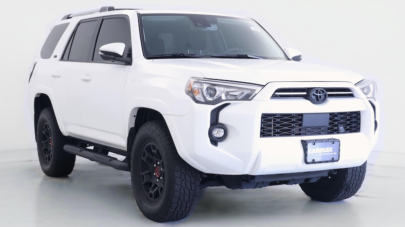 2024 Toyota 4Runner SR5 Hero Image