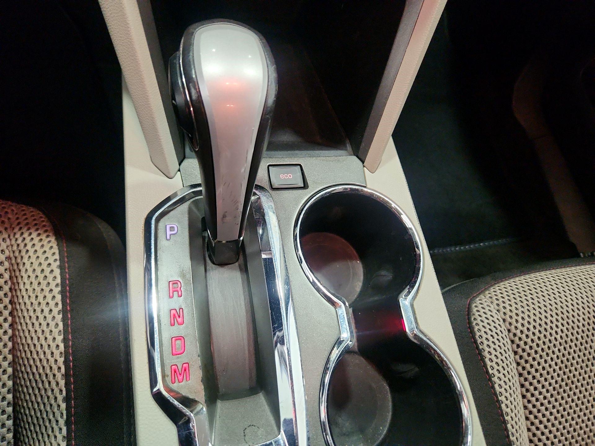 Thumbnail: 2013 GMC Terrain - 16