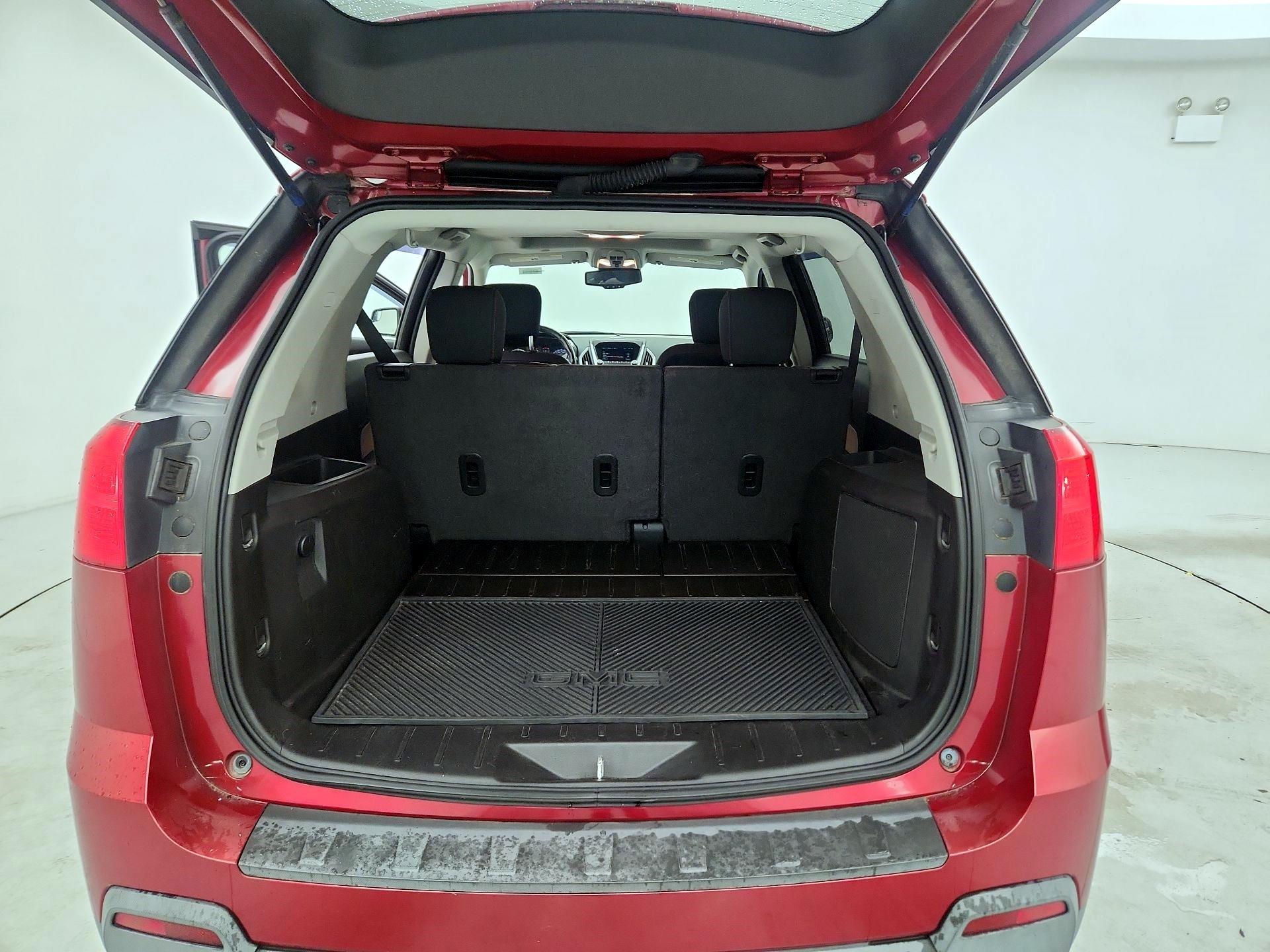 Thumbnail: 2013 GMC Terrain - 19