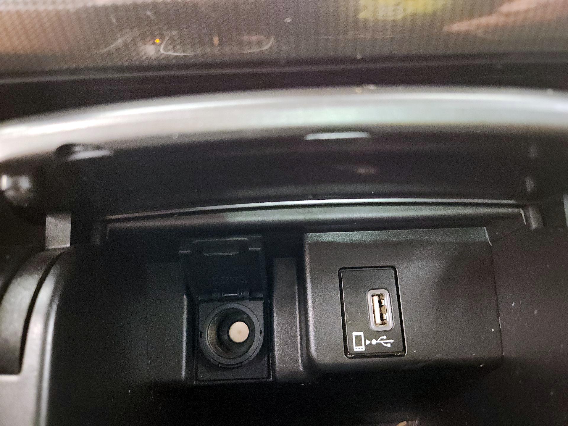 Thumbnail: 2019 Honda Accord - 16
