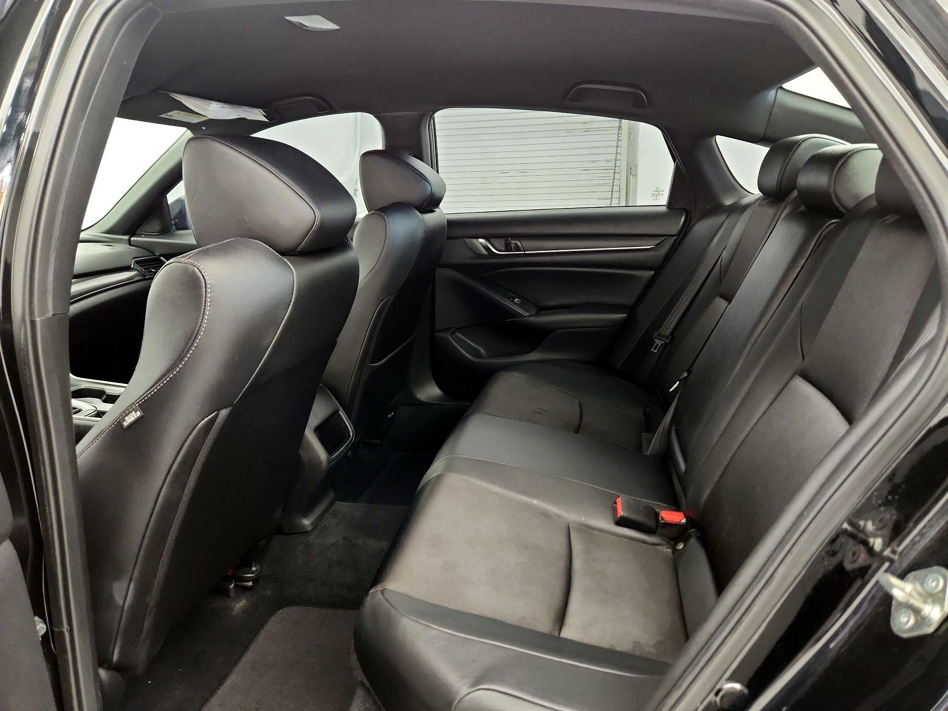 Thumbnail: 2019 Honda Accord - 17