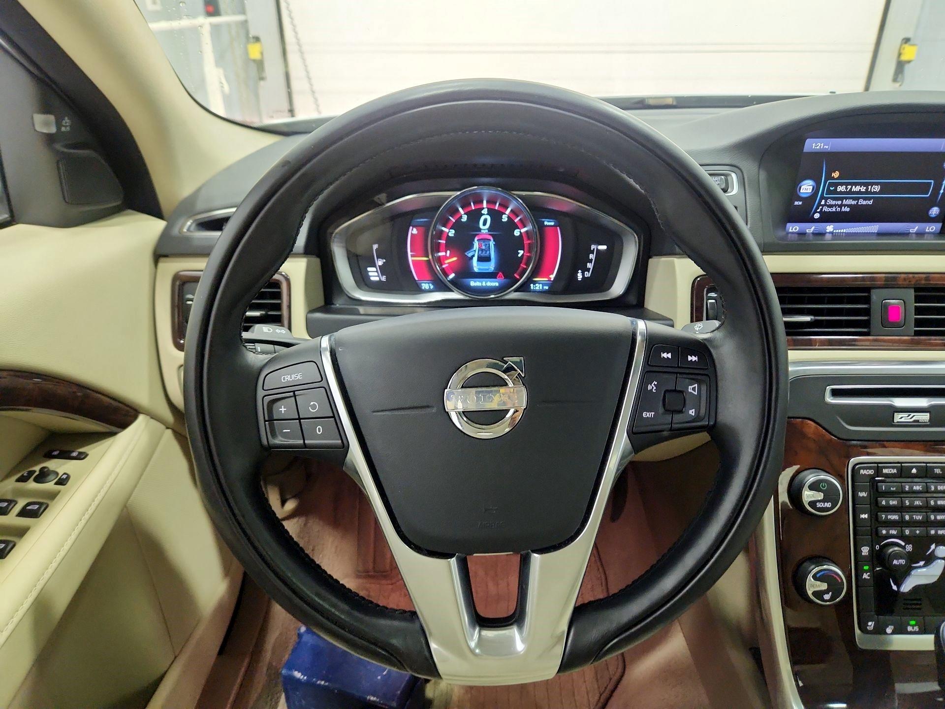 Thumbnail: 2014 Volvo S80 - 9