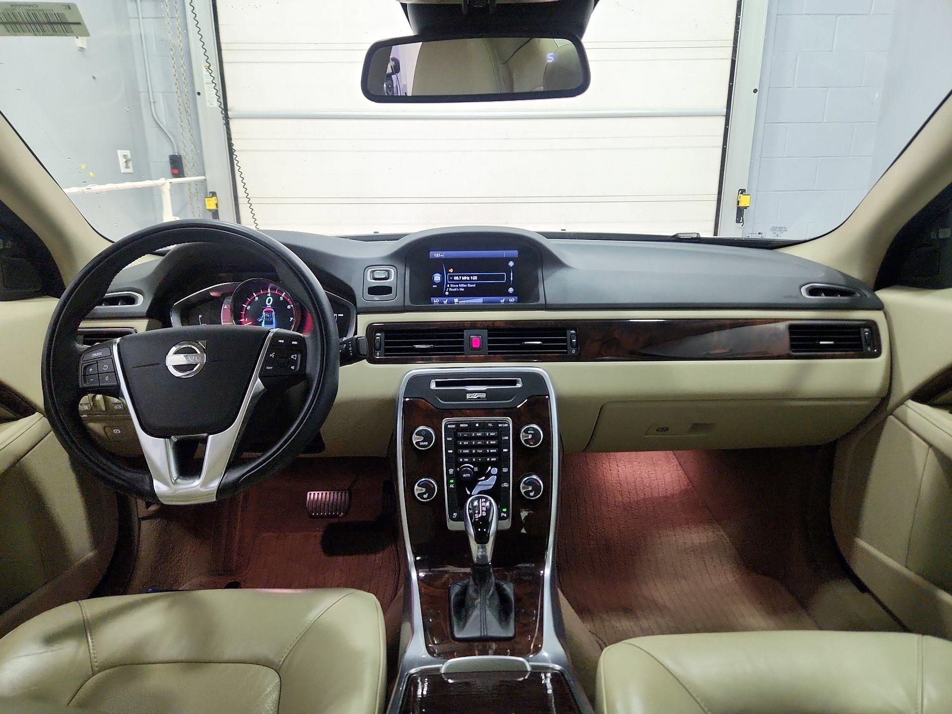 Thumbnail: 2014 Volvo S80 - 11