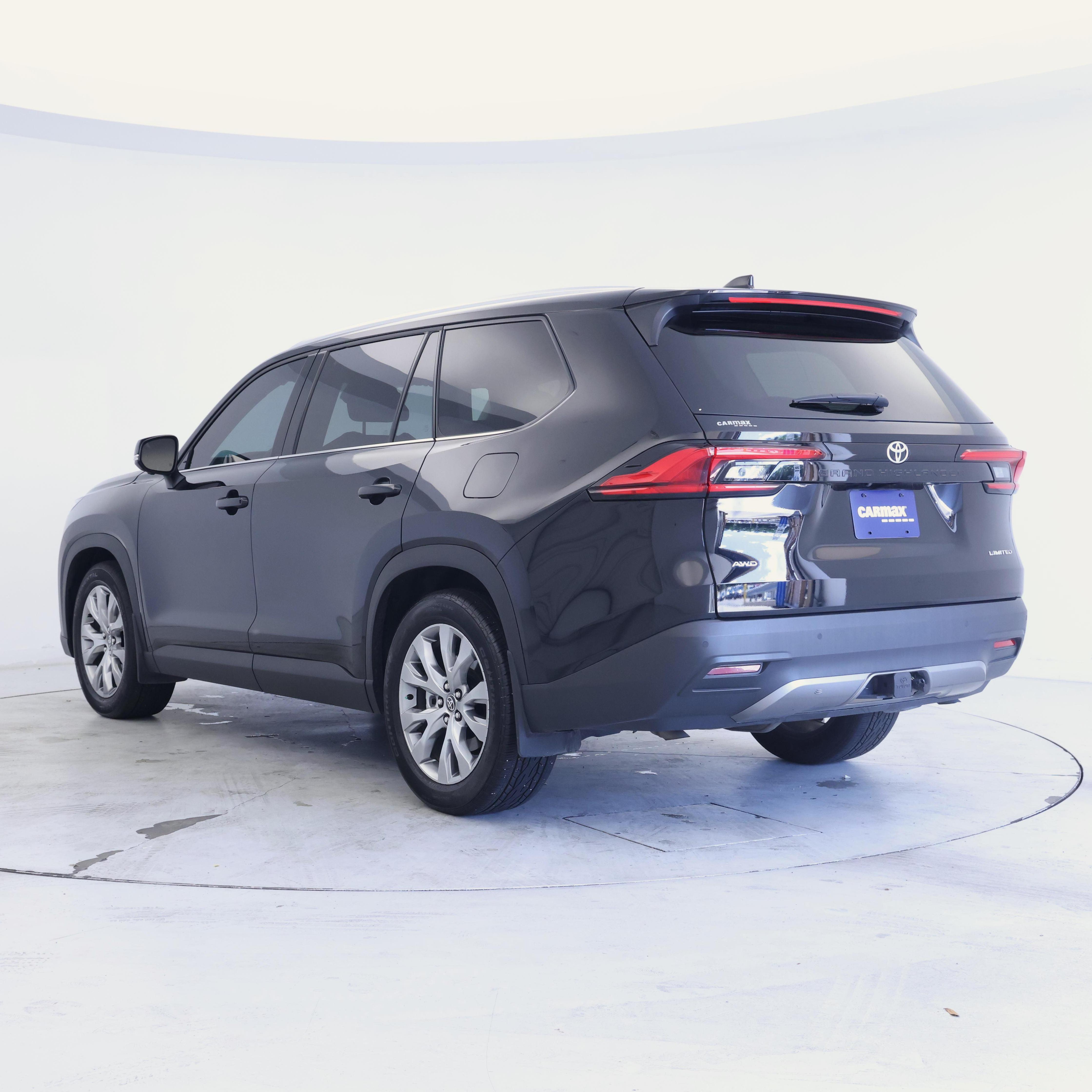 Thumbnail: 2024 Toyota Grand Highlander - 2