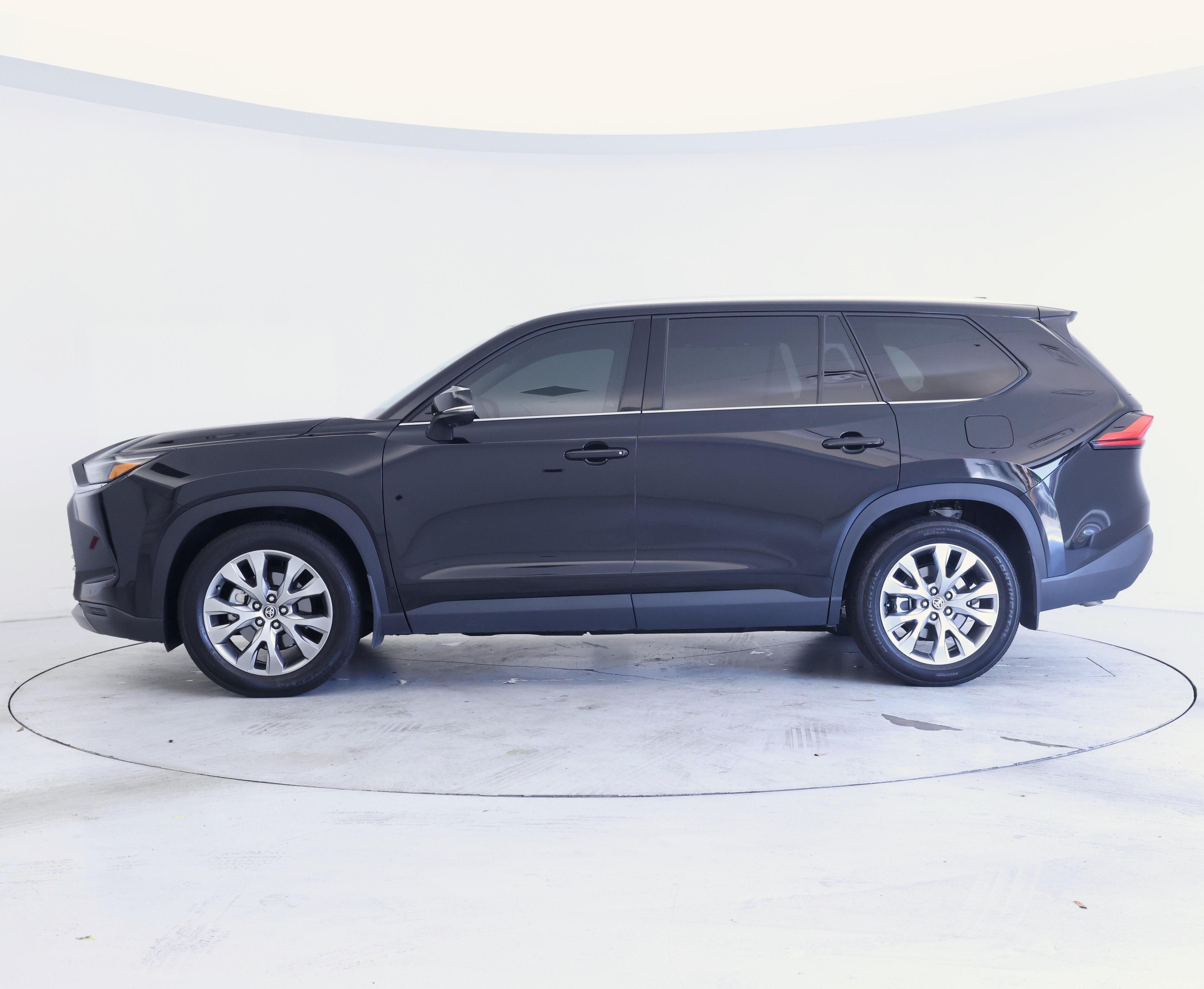 Thumbnail: 2024 Toyota Grand Highlander - 3